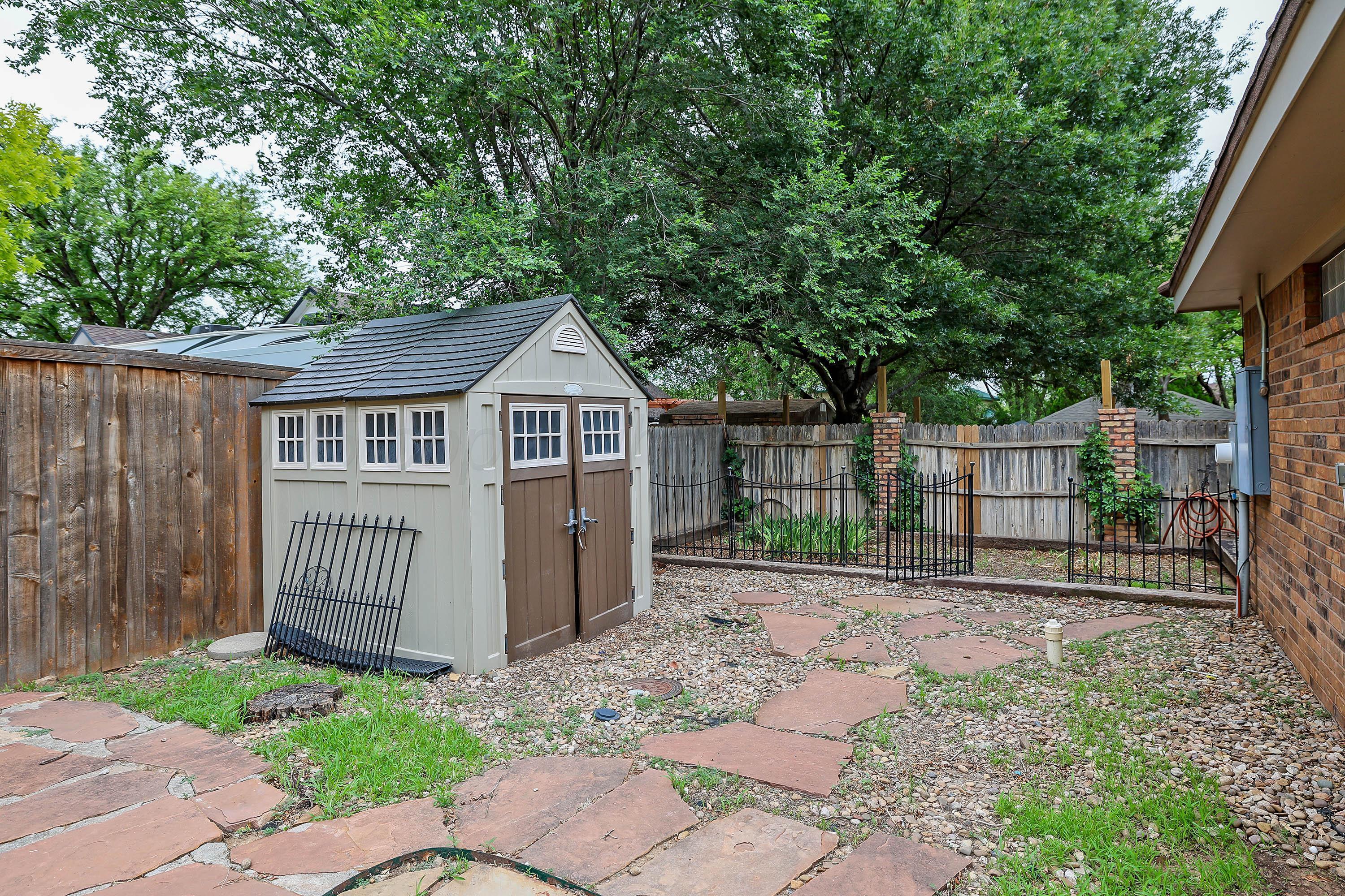 62 Hunsley Hills Boulevard Property Photo 38