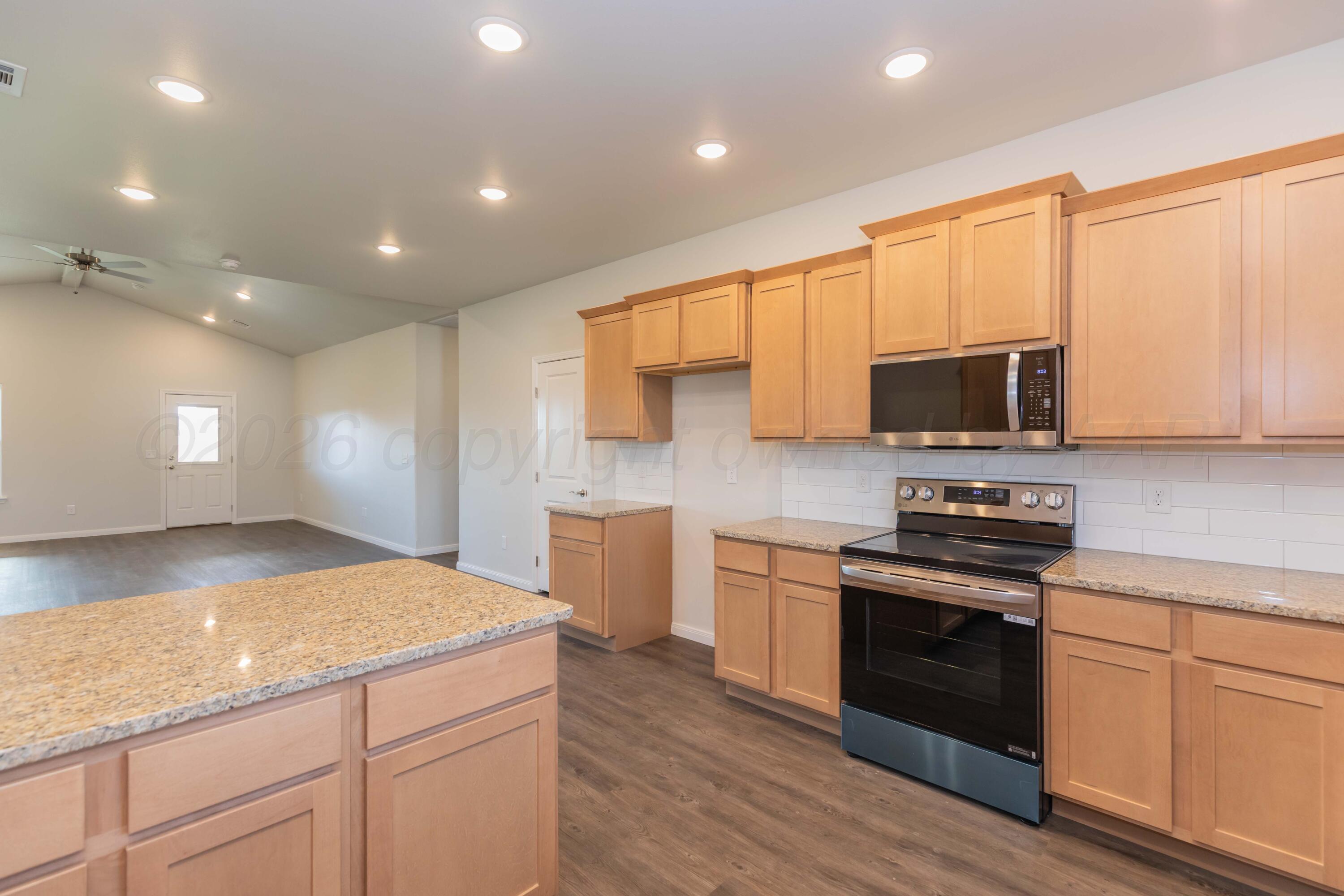 7601 Beck Drive Property Photo 11