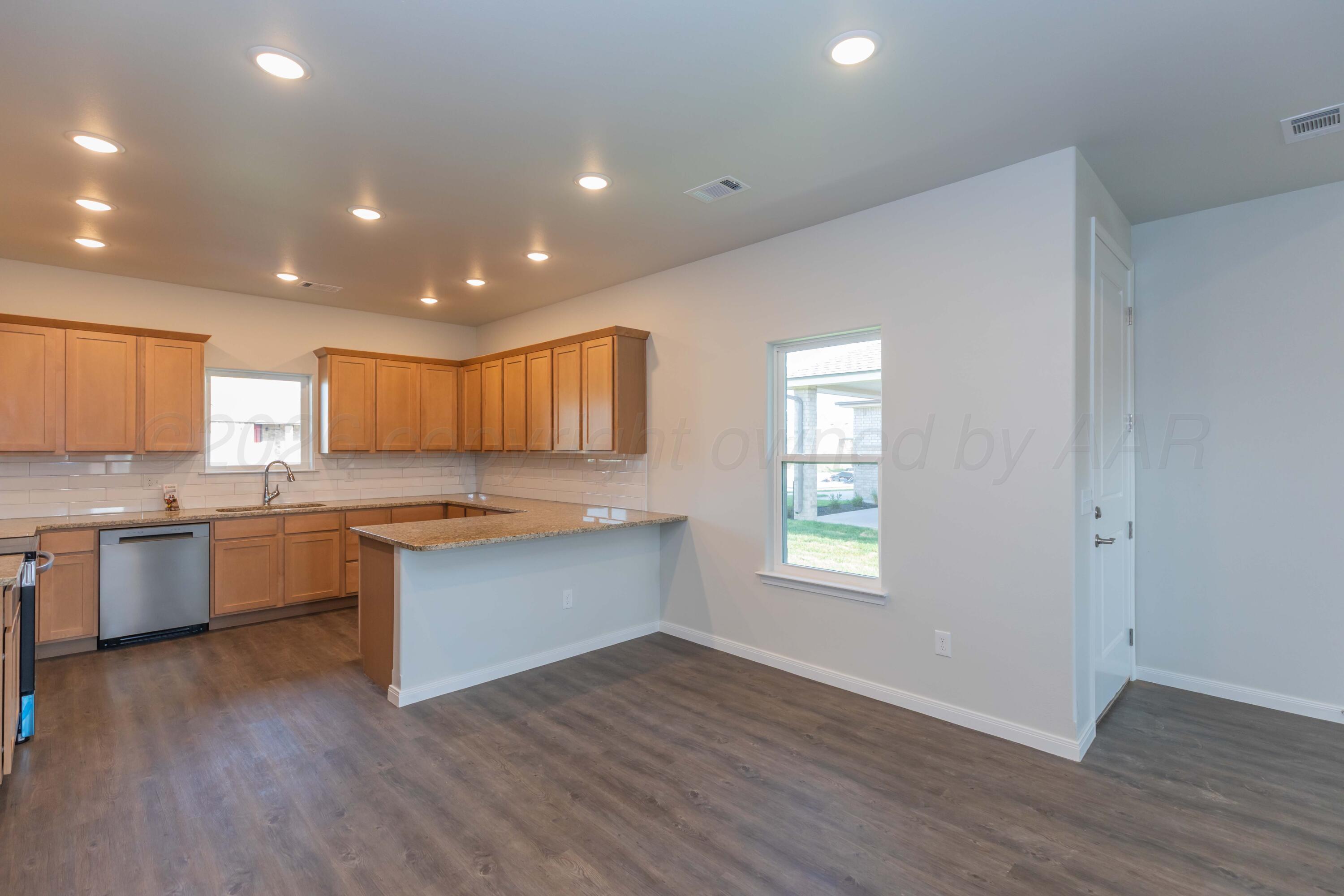 7601 Beck Drive Property Photo 12