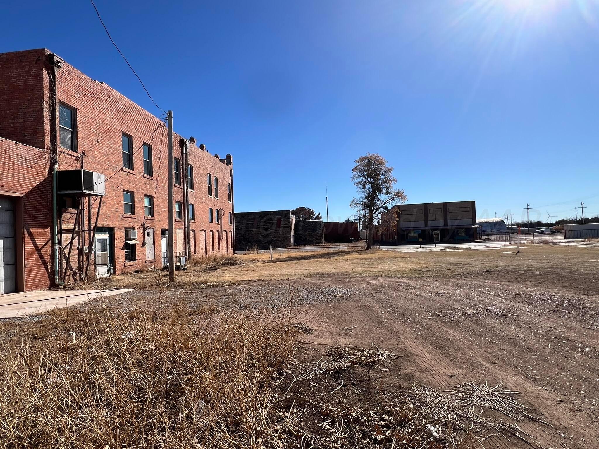 109 N Main Street Property Photo 41