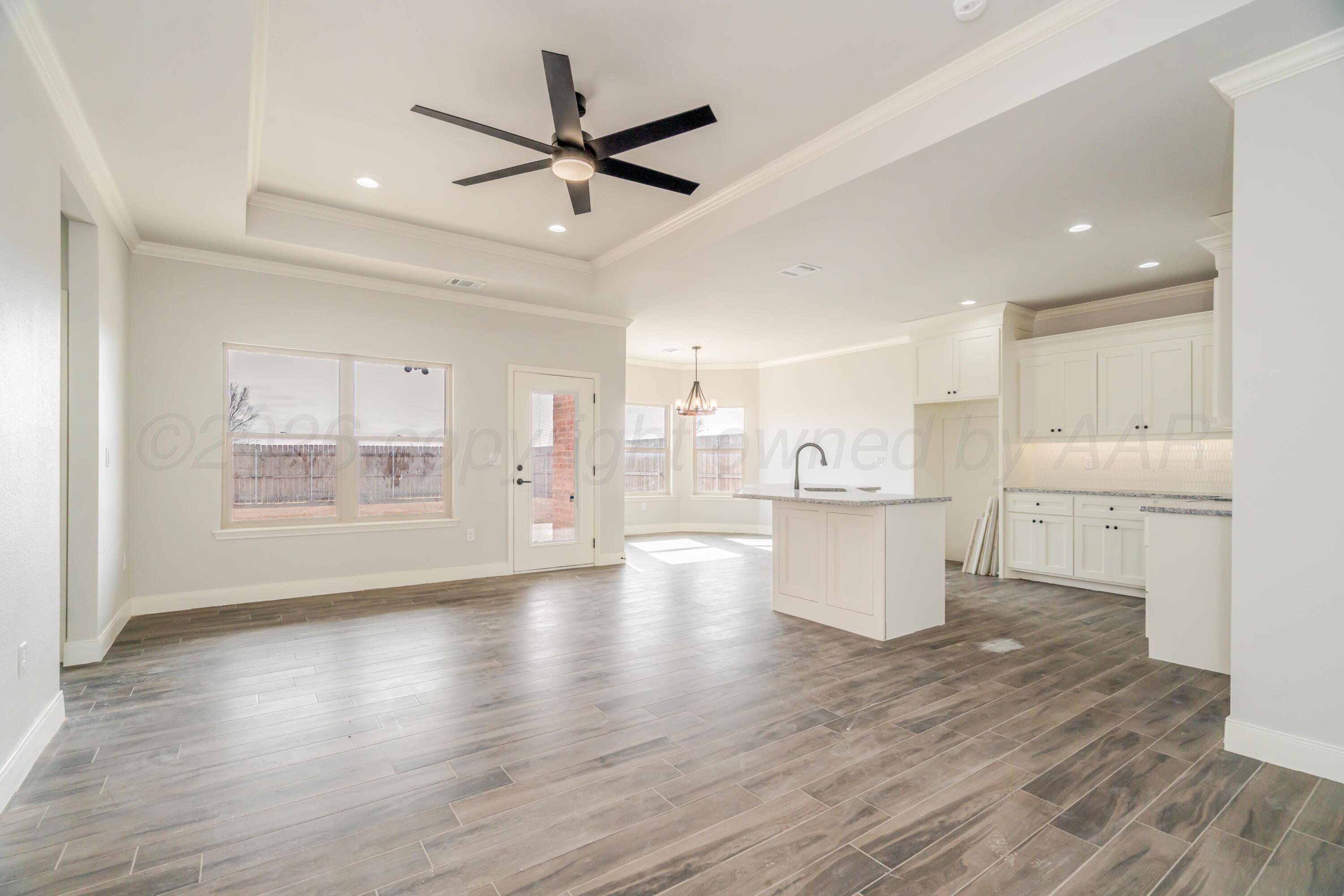 1722 Northridge Street Property Photo 3