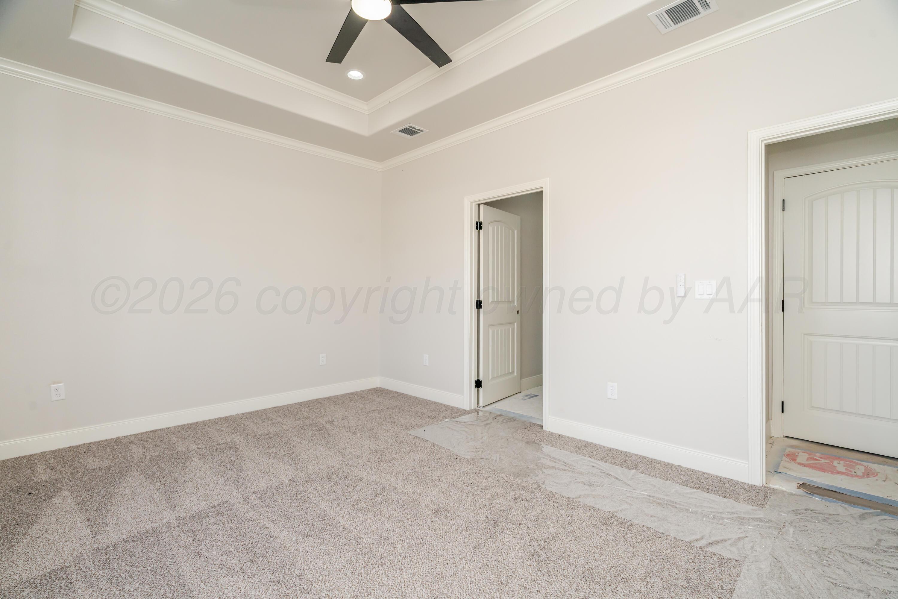 1734 Northridge Street Property Photo 6