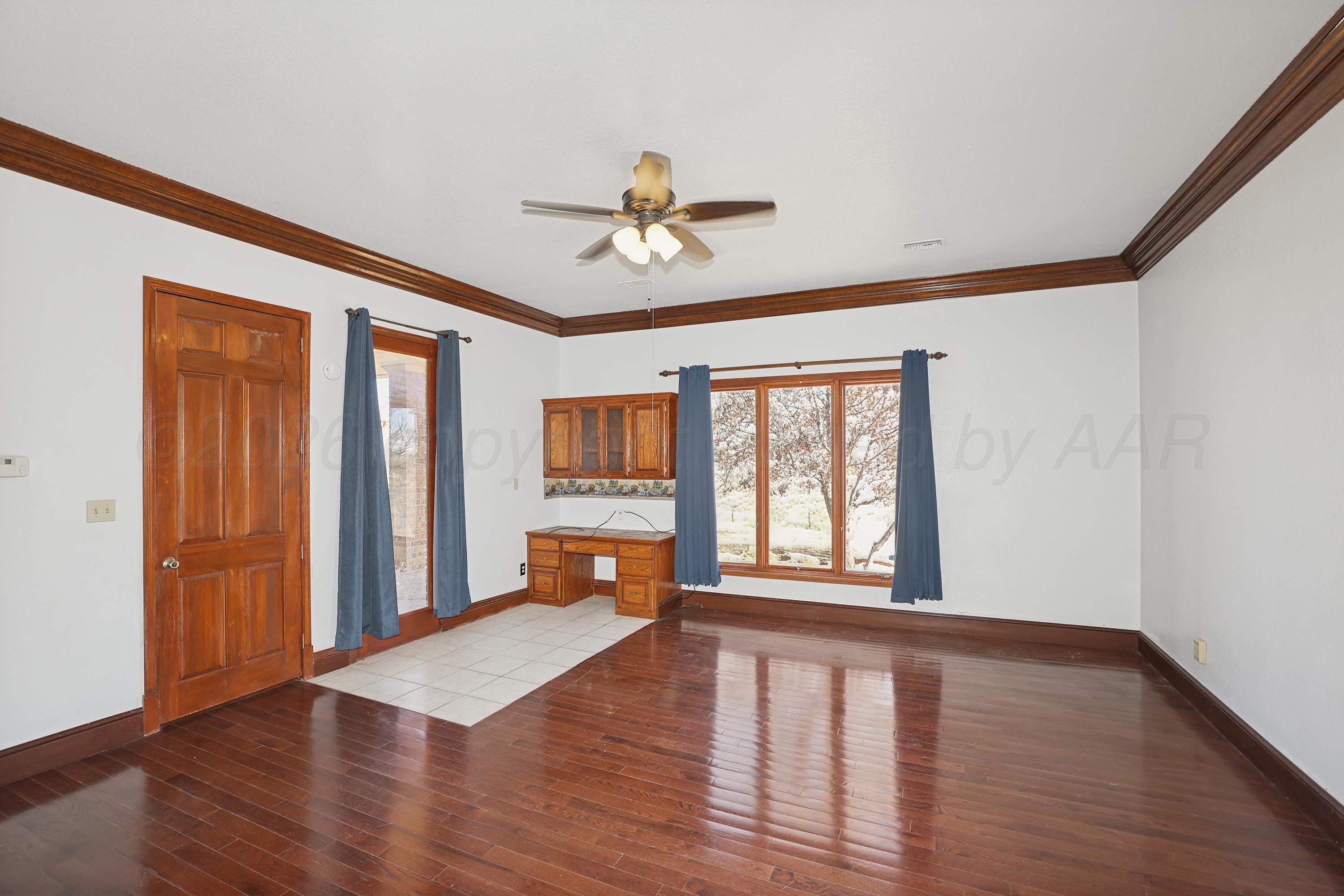 500 N Girl Scout Road Property Photo 15