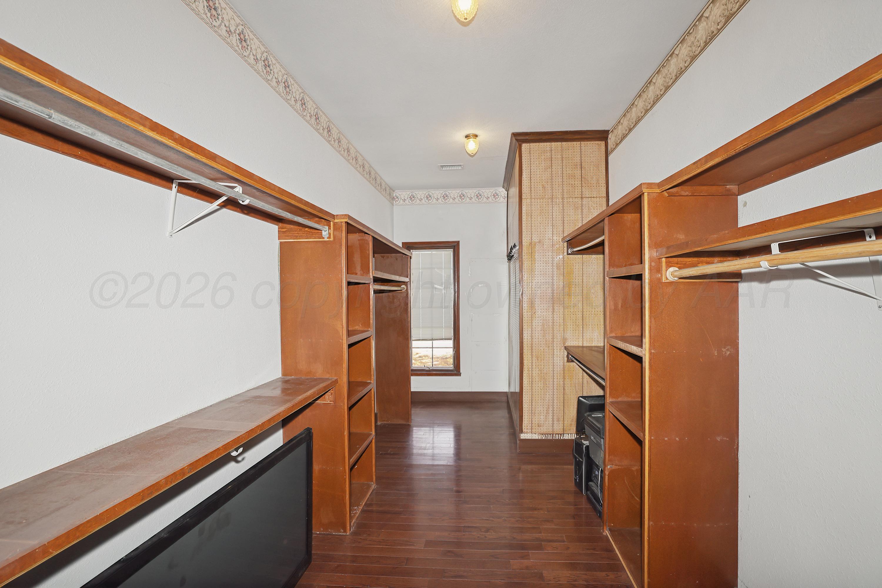 500 N Girl Scout Road Property Photo 17