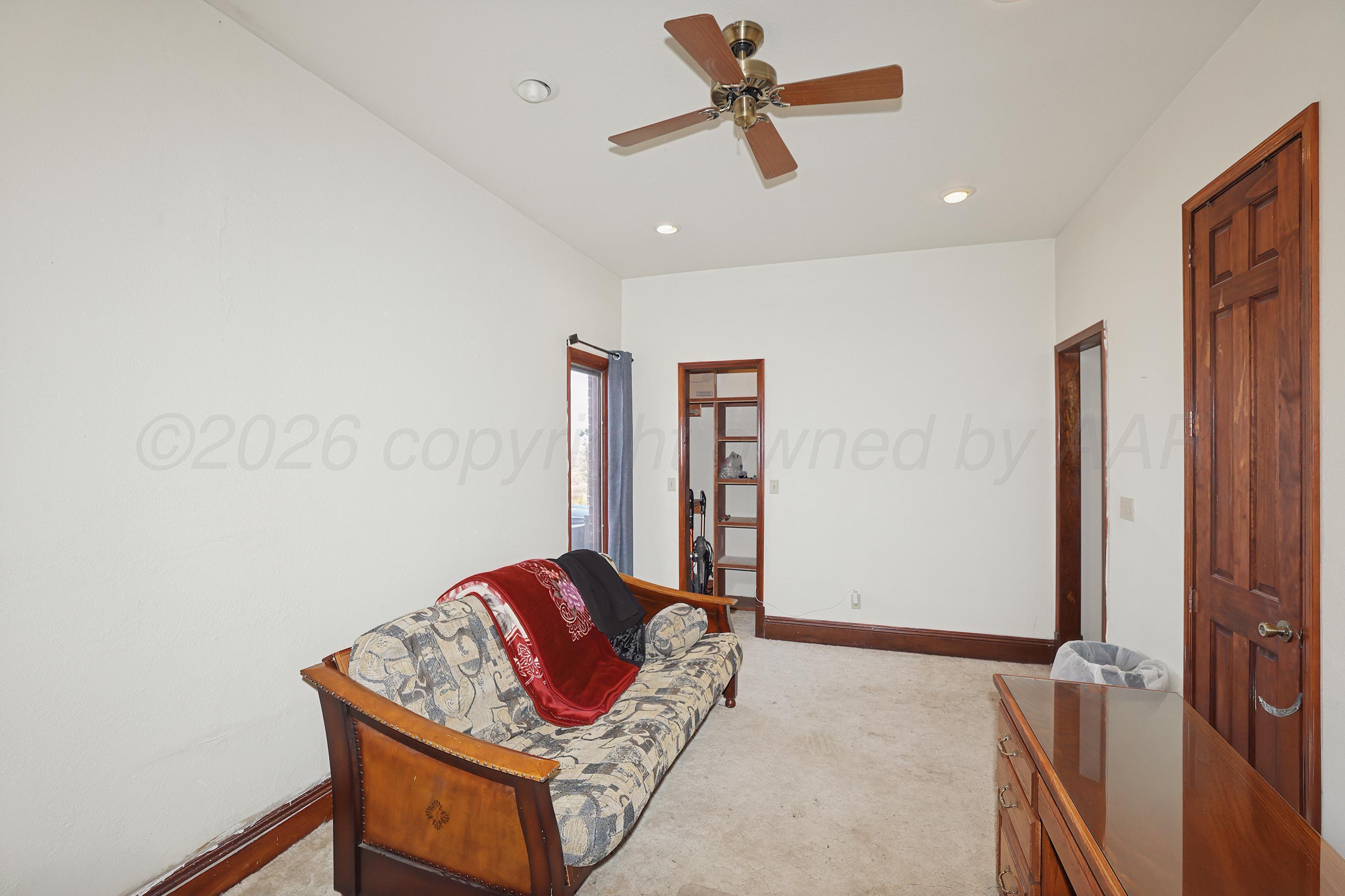 500 N Girl Scout Road Property Photo 18