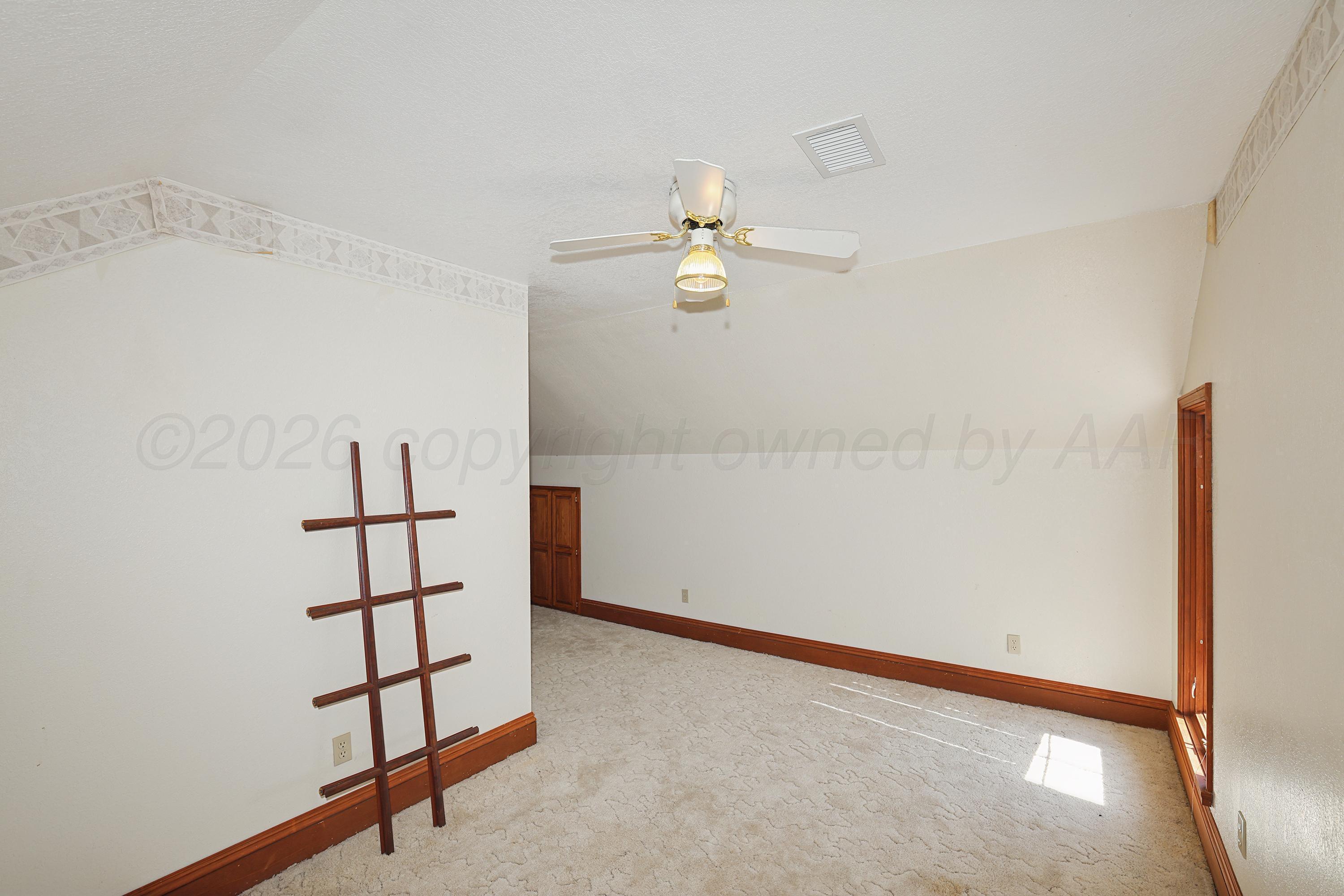 500 N Girl Scout Road Property Photo 32