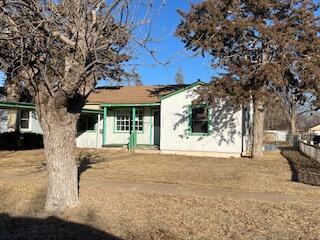 218 N Gaines Avenue Property Photo 2
