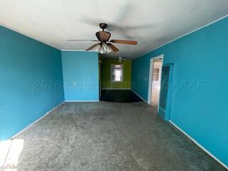 218 N Gaines Avenue Property Photo 10