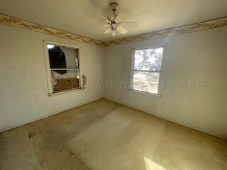 218 N Gaines Avenue Property Photo 17