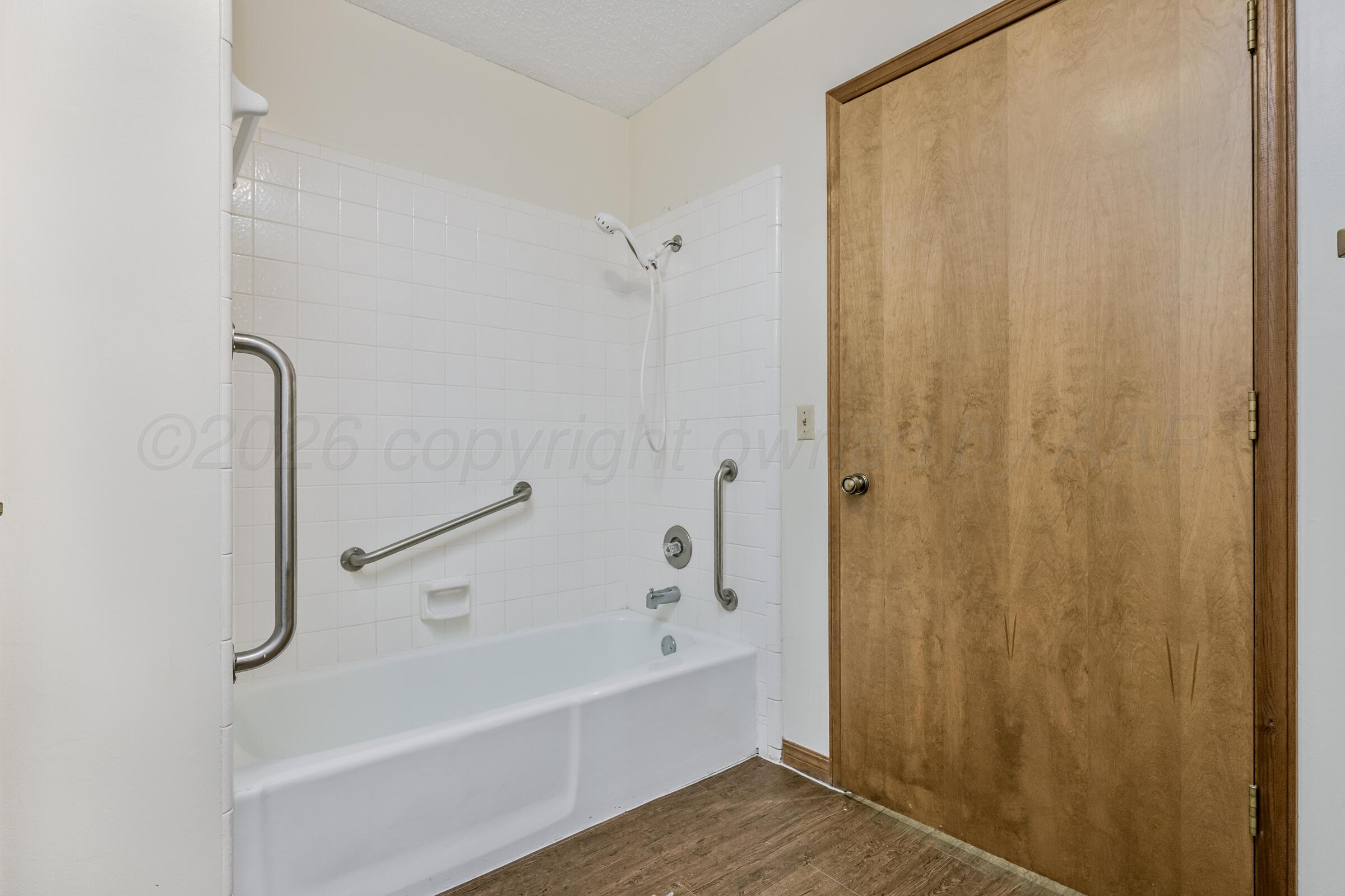 6101 Belpree Road Property Photo 6