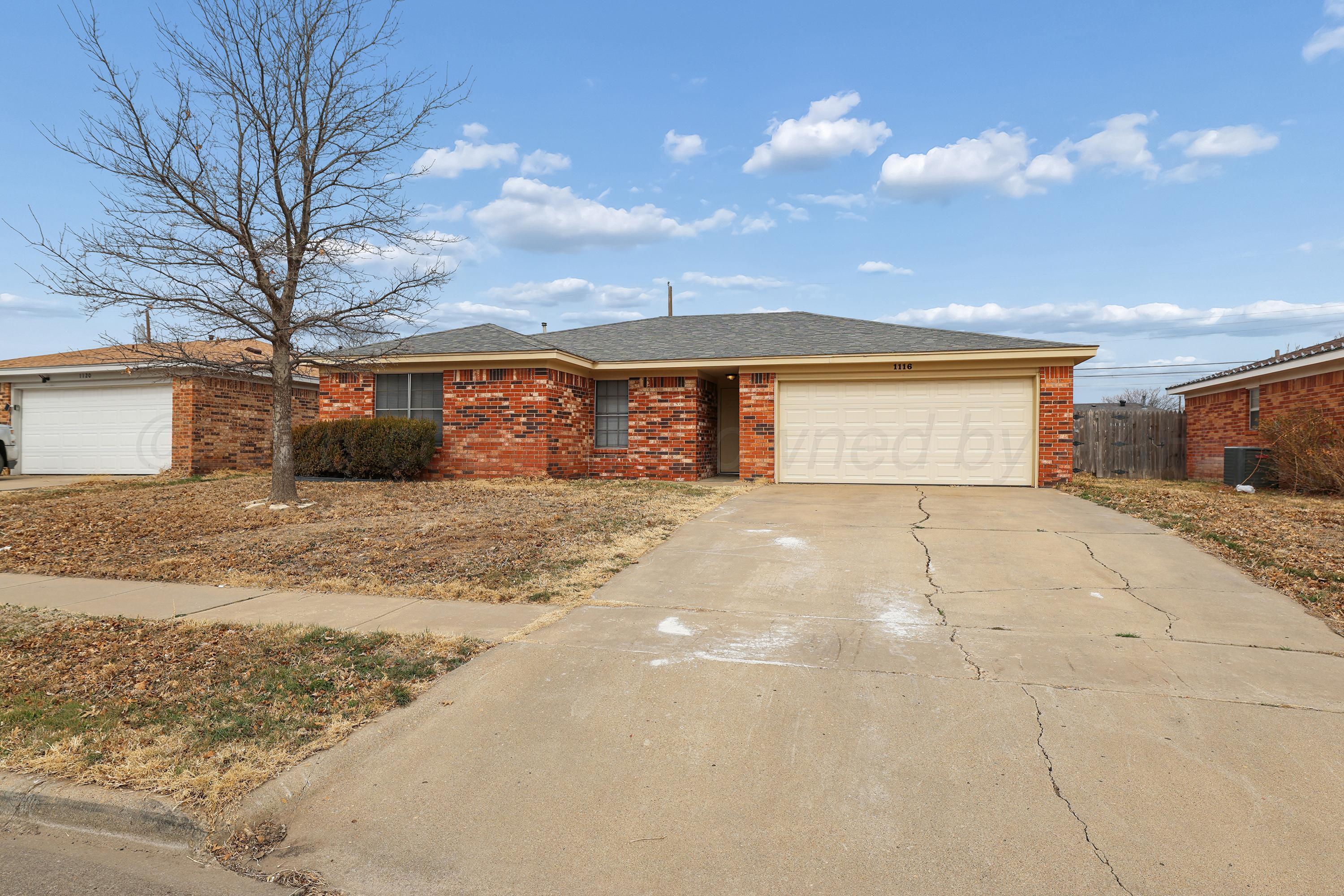 1116 Trinchera Drive Property Photo 2