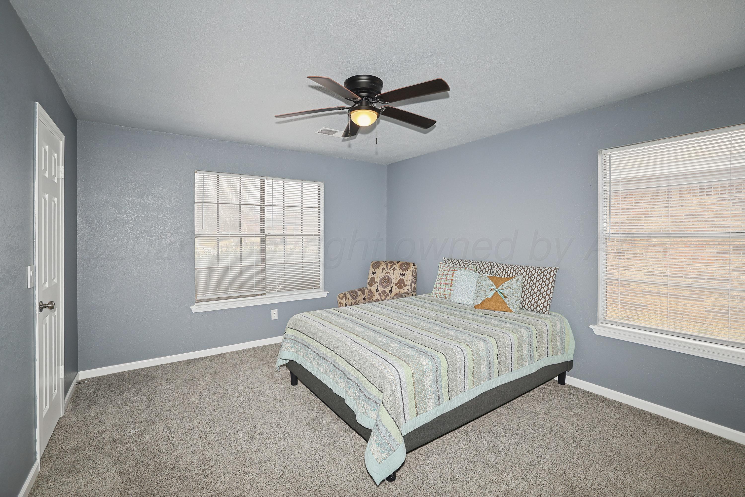 1116 Trinchera Drive Property Photo 6