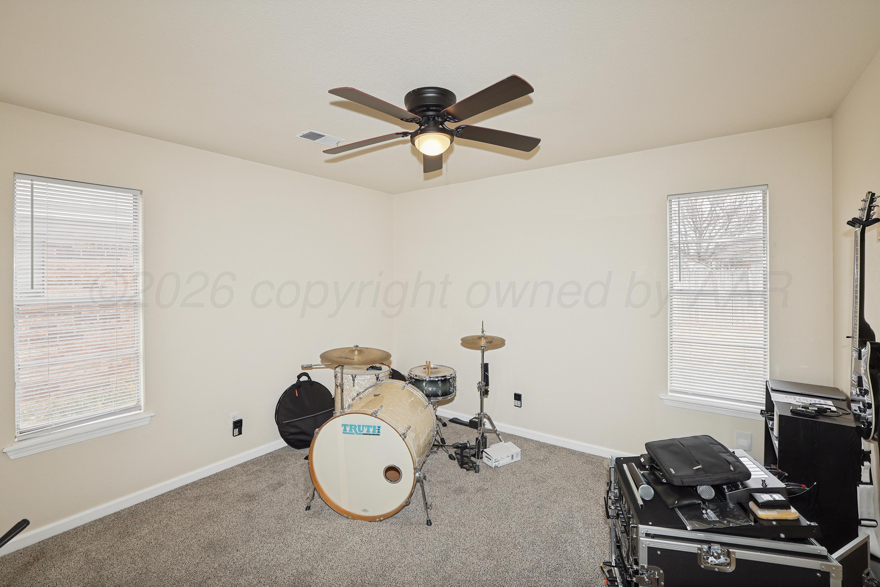 1116 Trinchera Drive Property Photo 9
