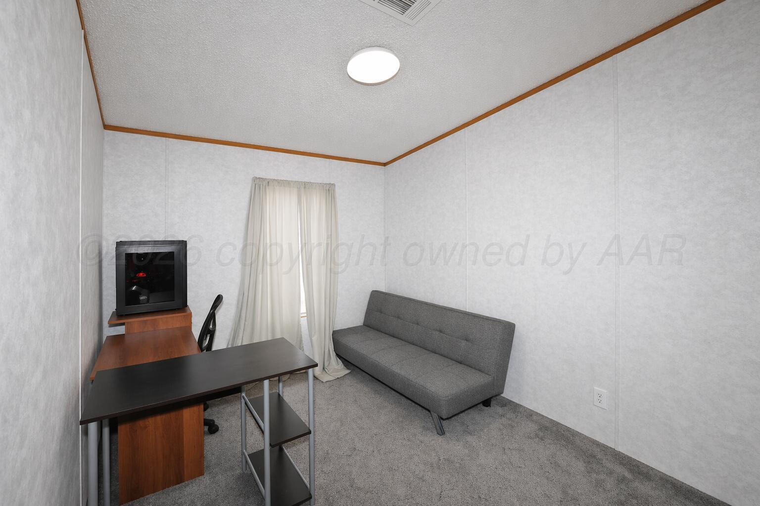 11450 Aires Drive Property Photo 9