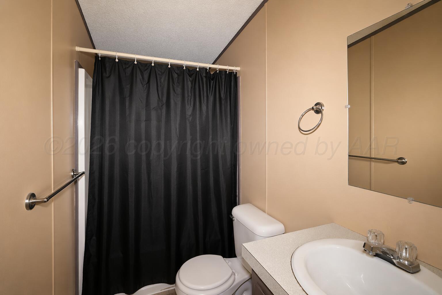 11450 Aires Drive Property Photo 10