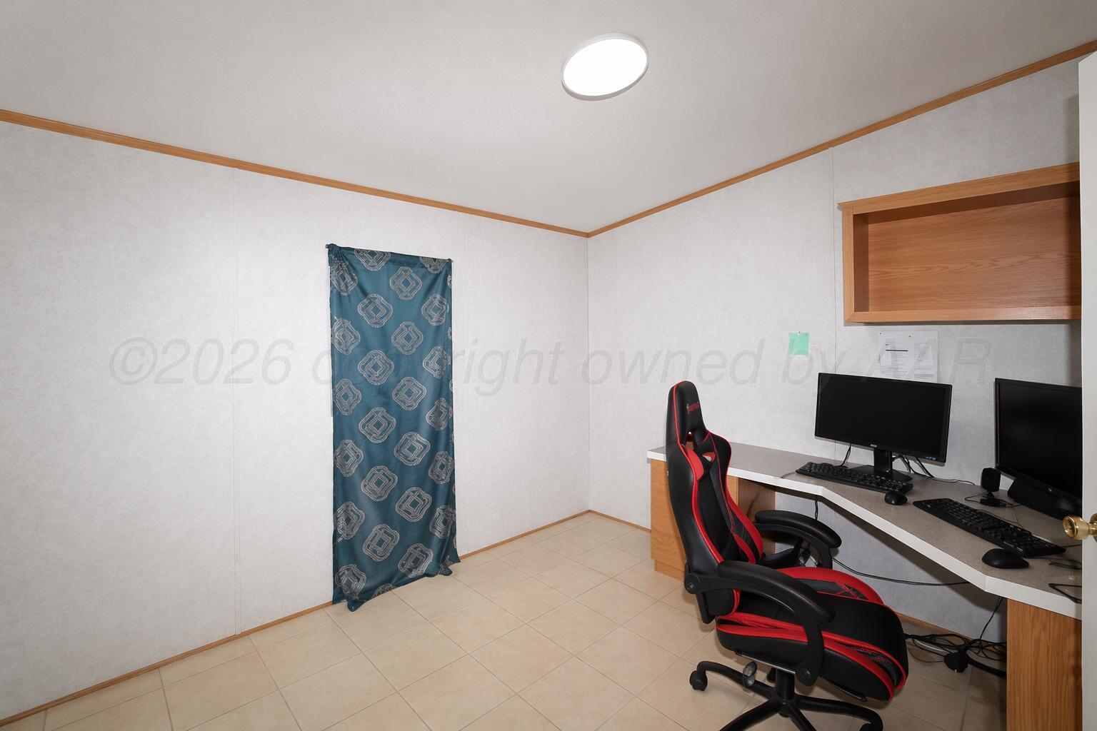 11450 Aires Drive Property Photo 13