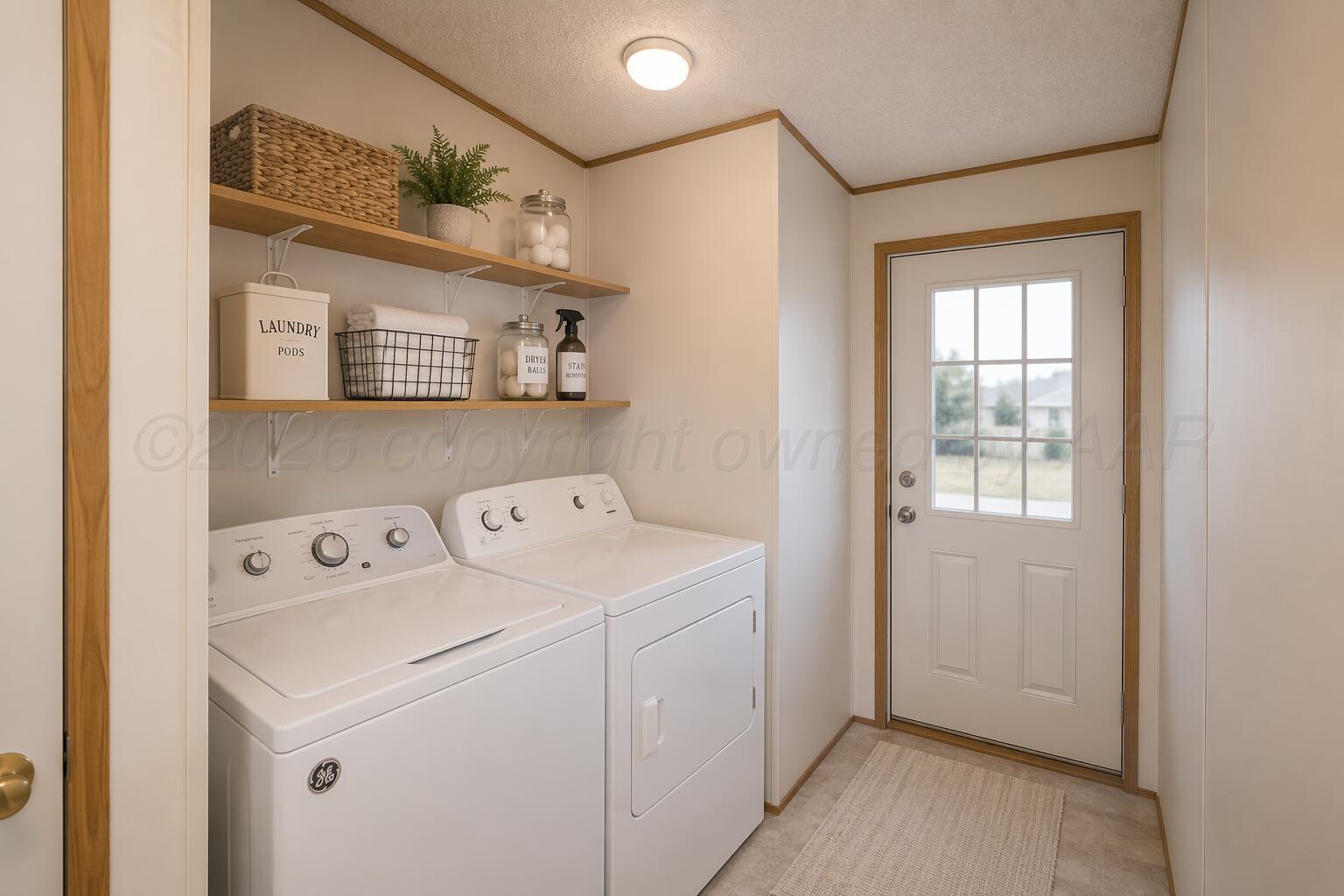 11450 Aires Drive Property Photo 14