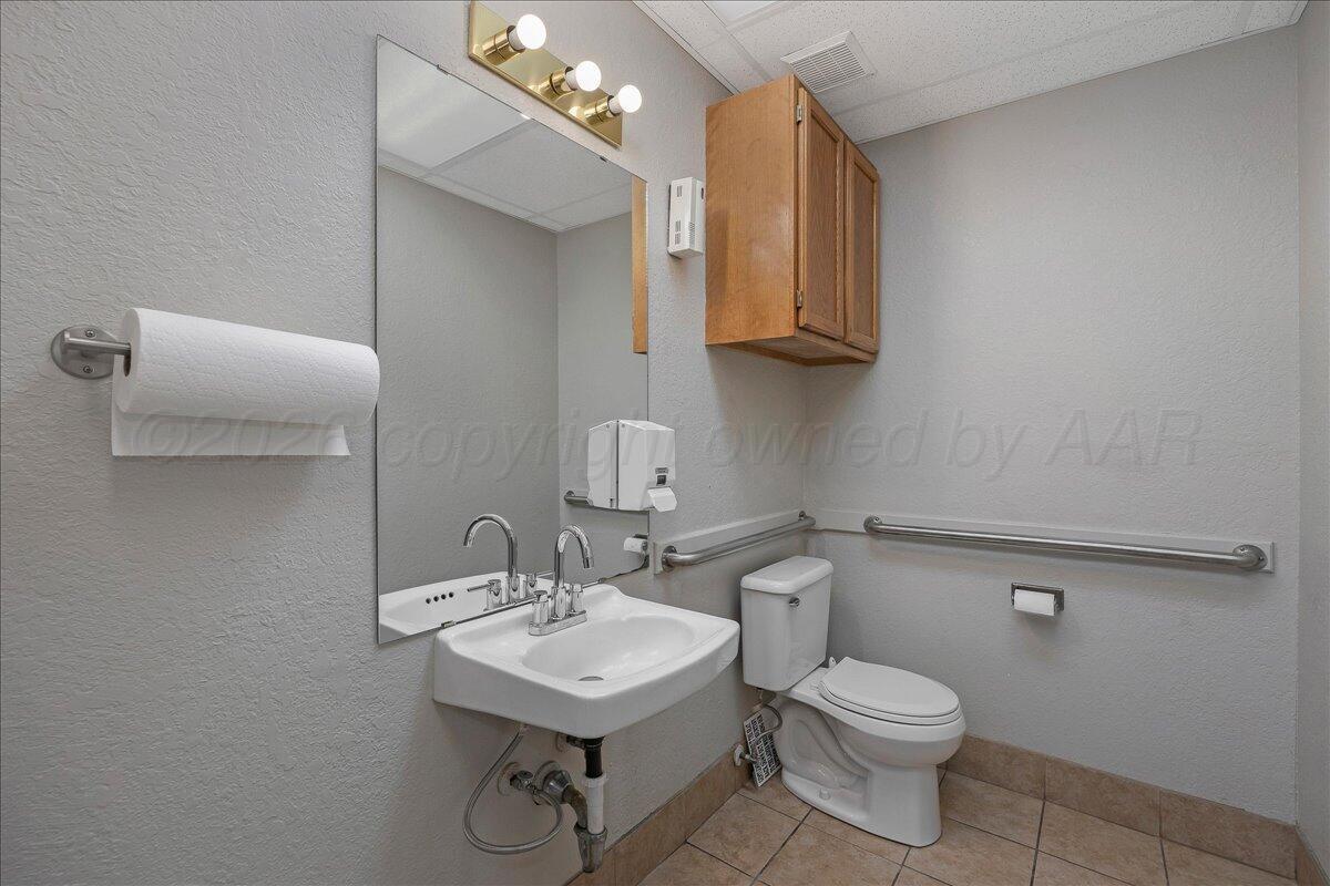 501 N Arthur Street Property Photo 21