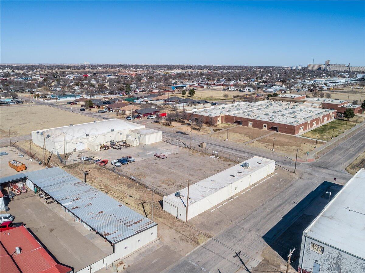 501 N Arthur Street Property Photo 29