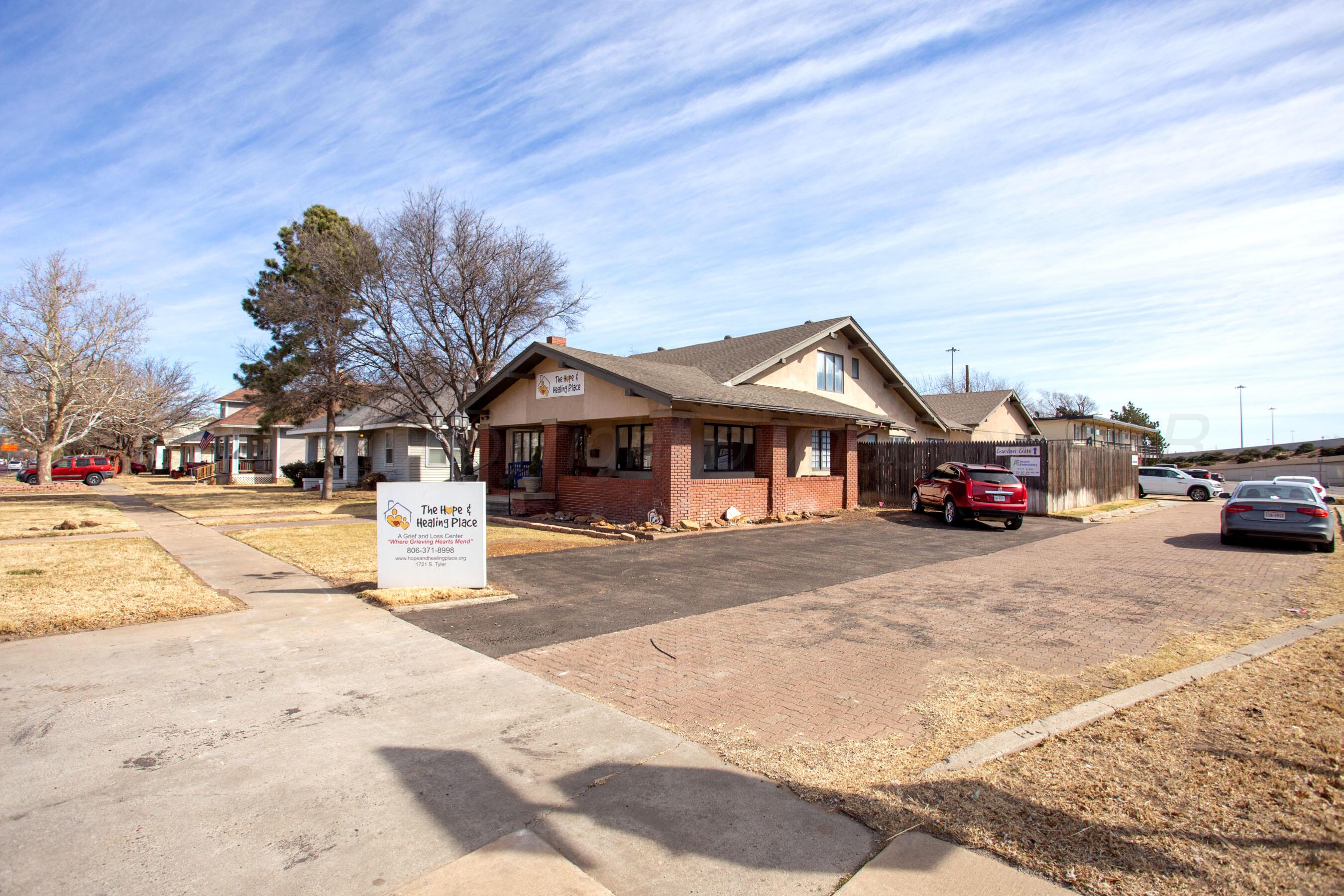 1721 S Tyler Street Property Photo 2