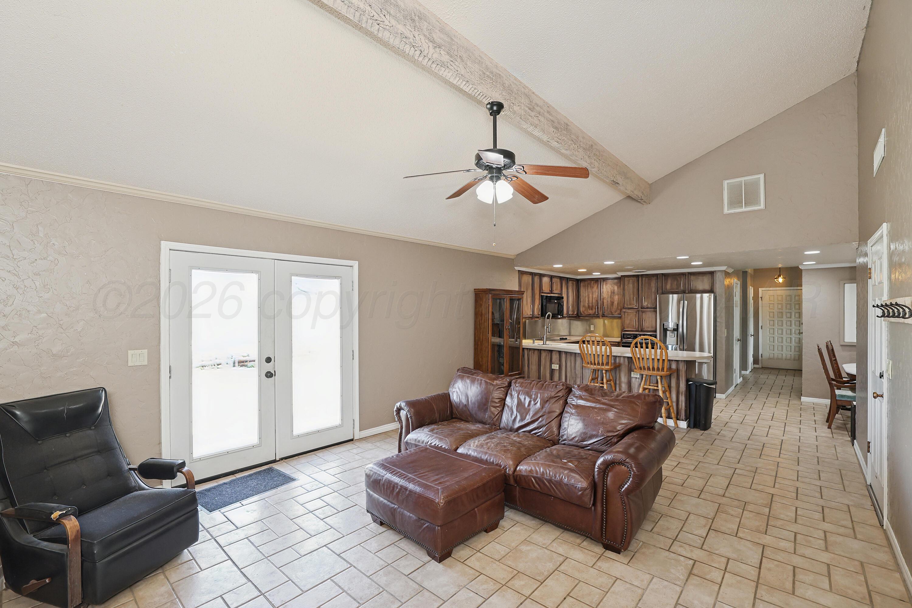 225 Bordeaux Lane Property Photo 15