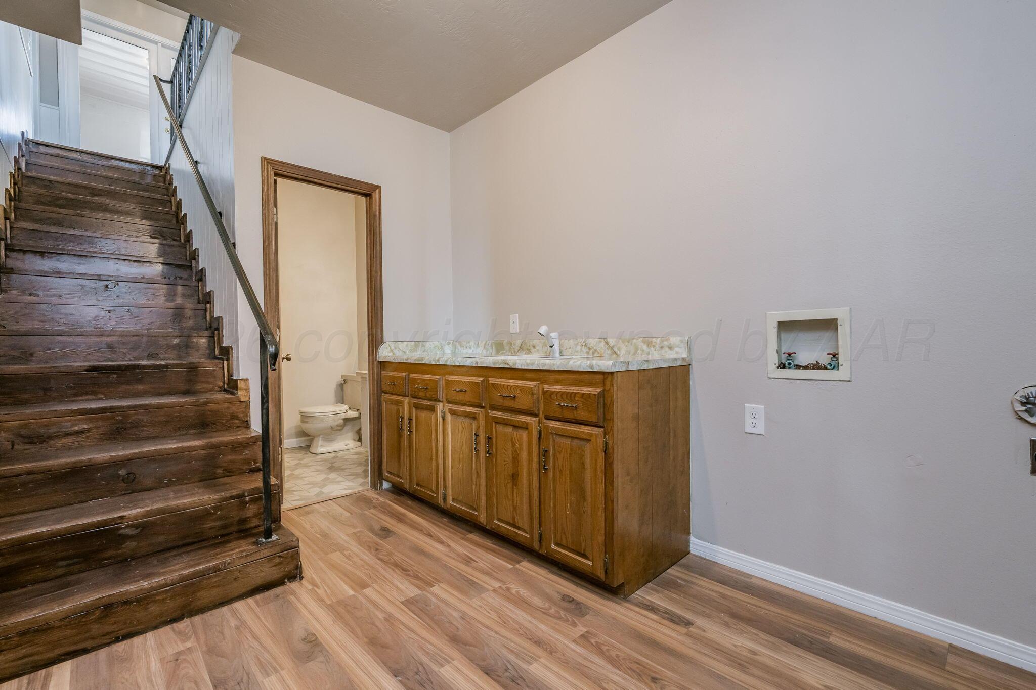 15 Lancaster Road Property Photo 40