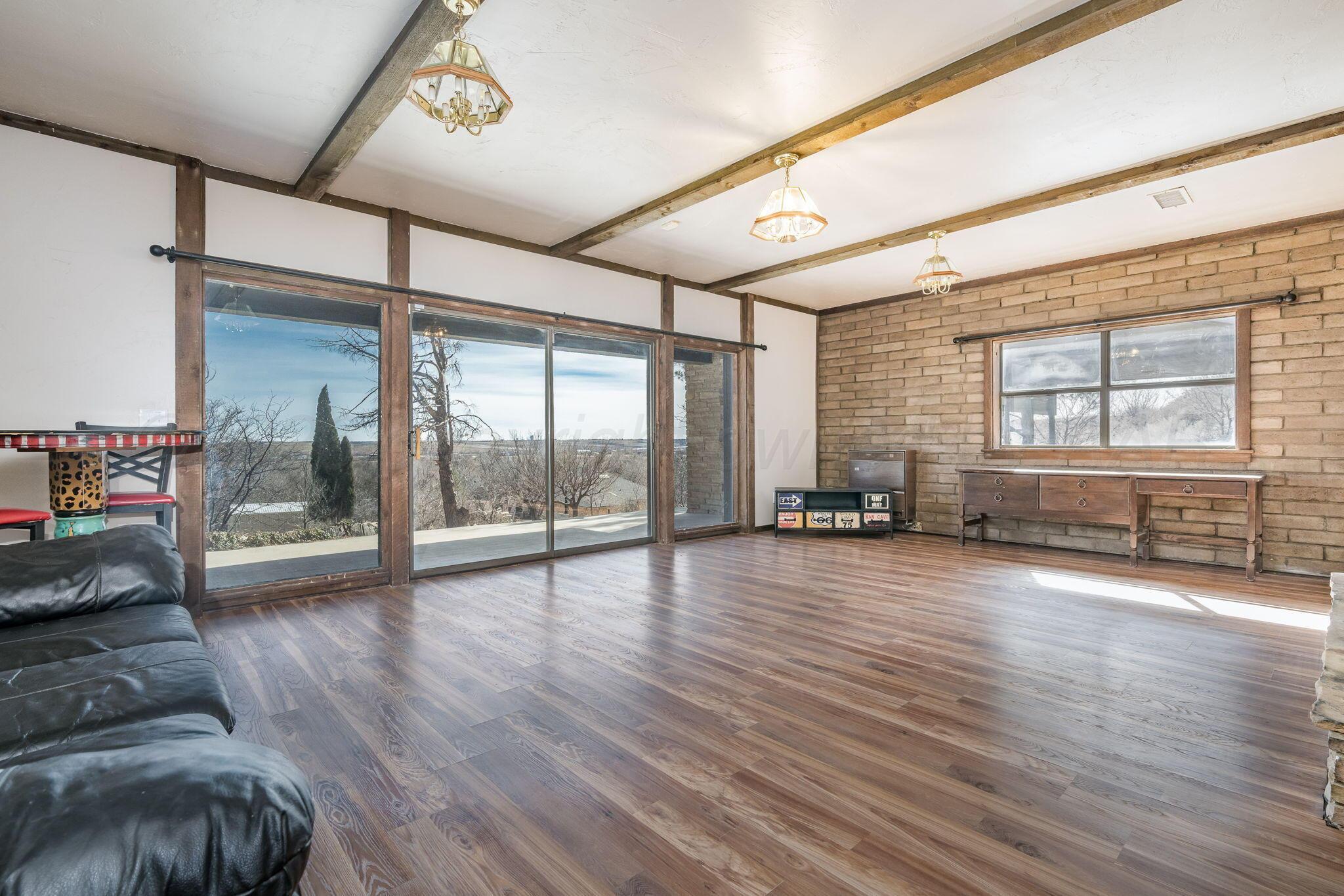 15 Lancaster Road Property Photo 45