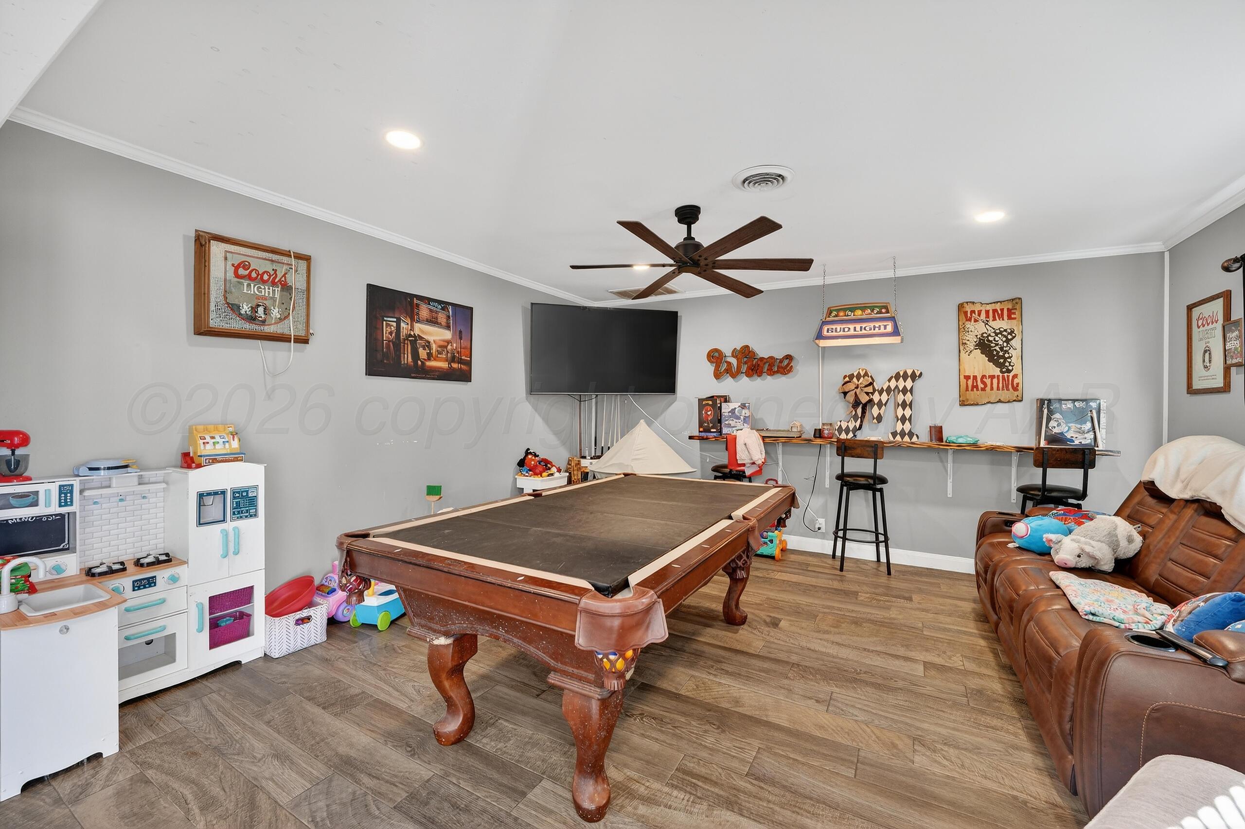 1009 Cherry Avenue Property Photo 8
