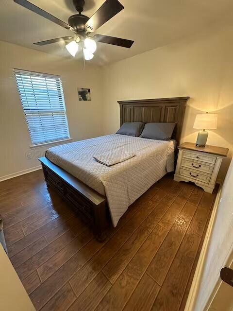 7040 Fulham Drive Property Photo 12