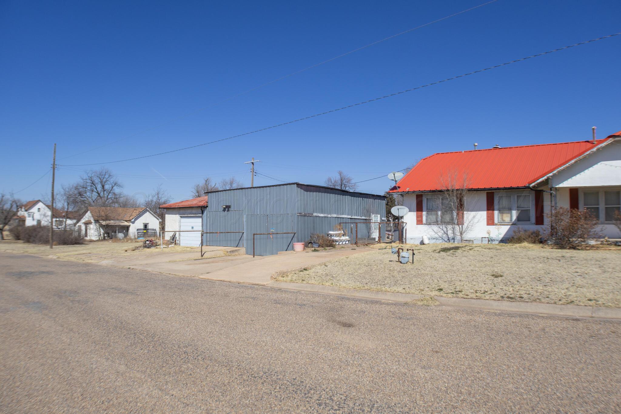 801 N Main Street Property Photo 5