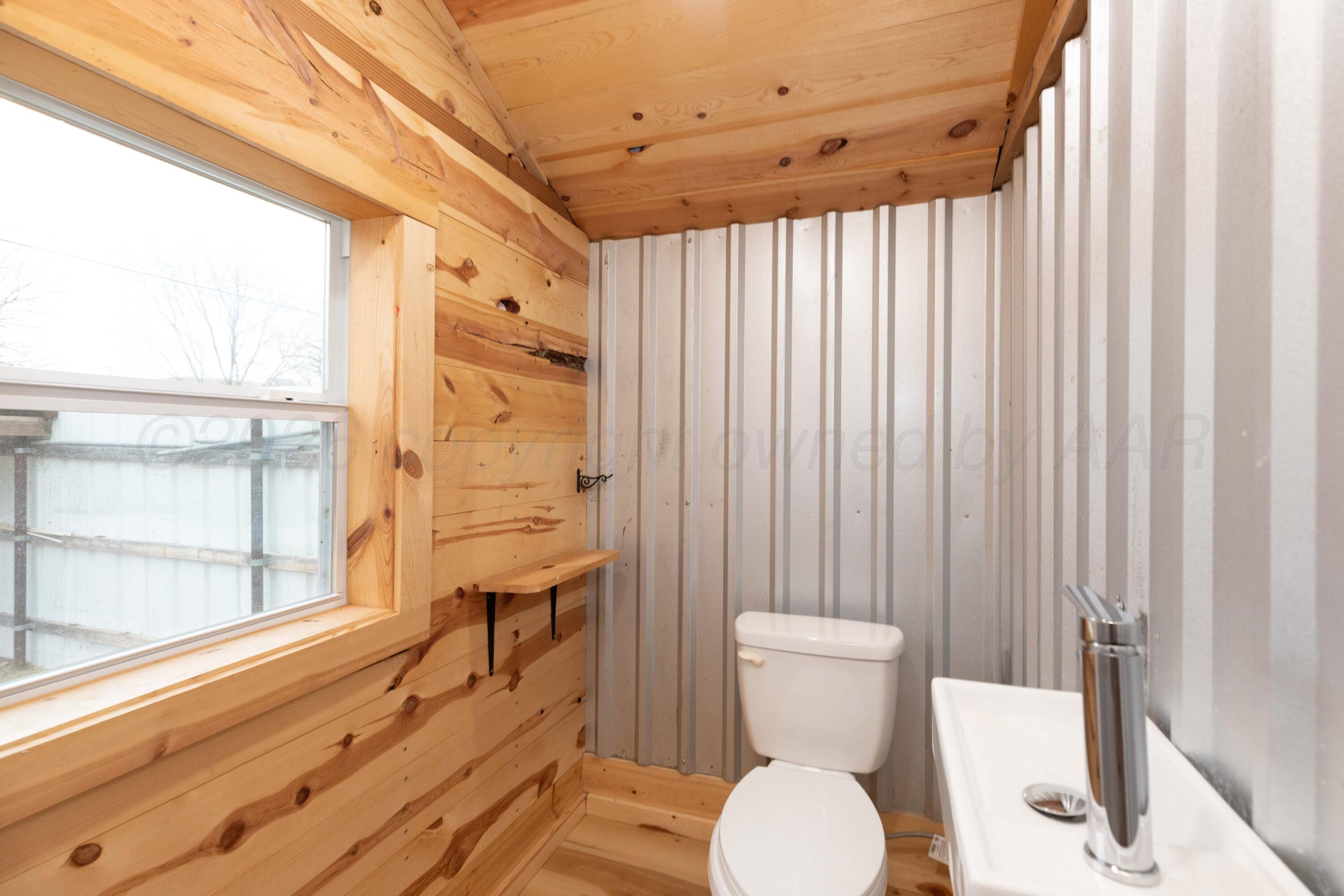 1503 7th Avenue Property Photo 9