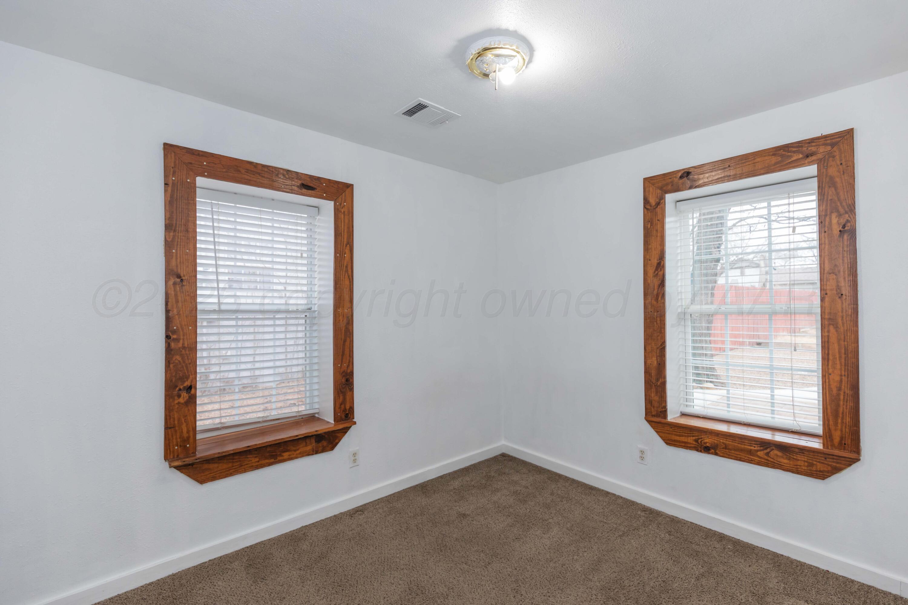 1503 7th Avenue Property Photo 18