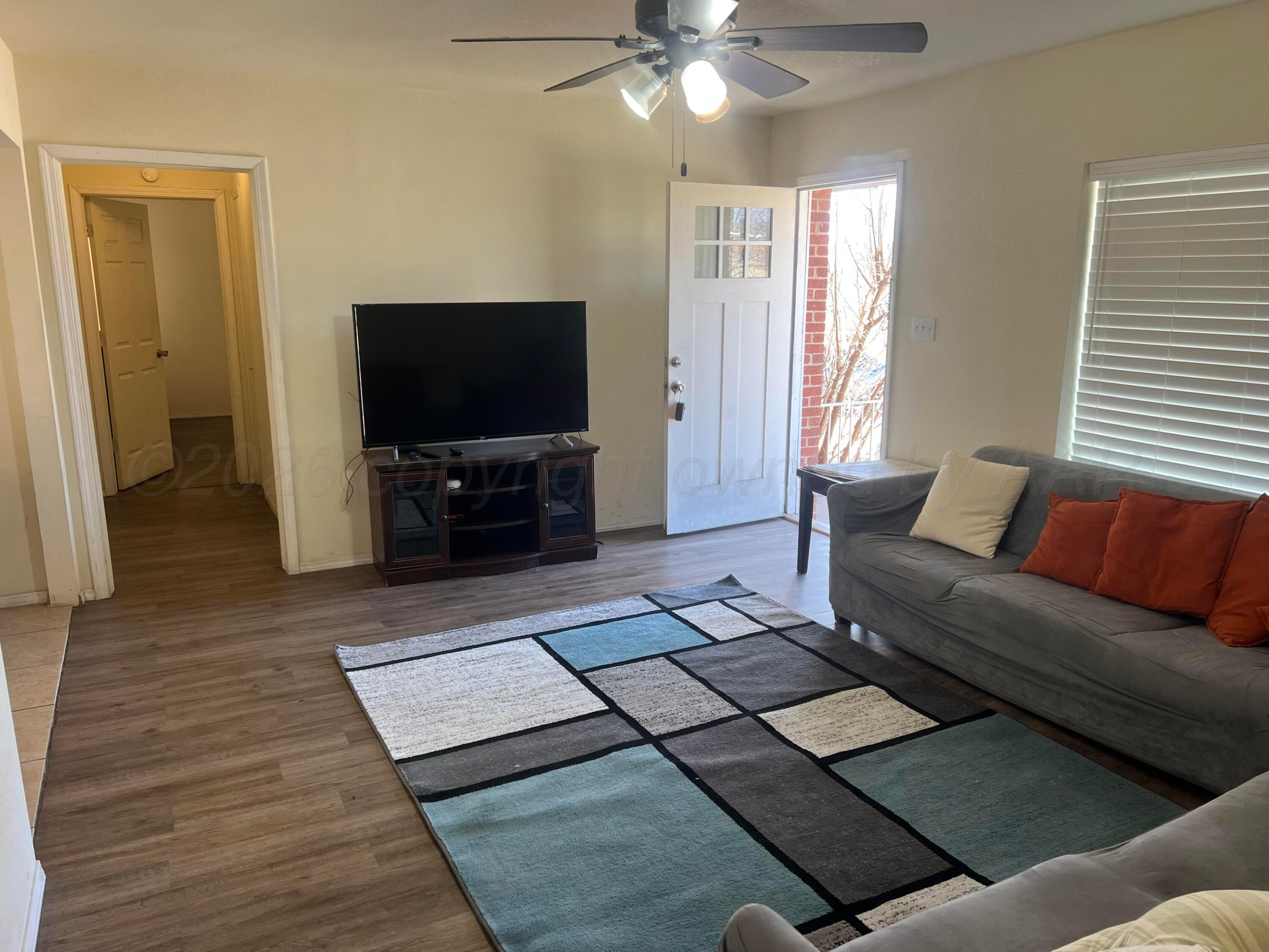 823 Latimer Street Property Photo 4