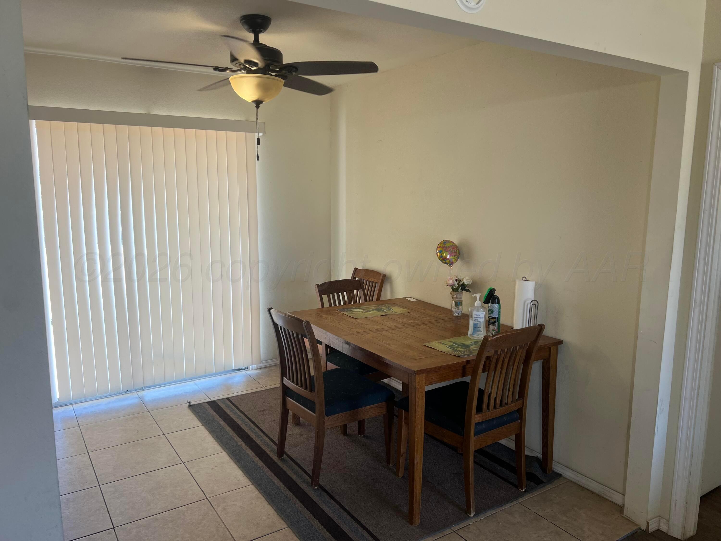823 Latimer Street Property Photo 5