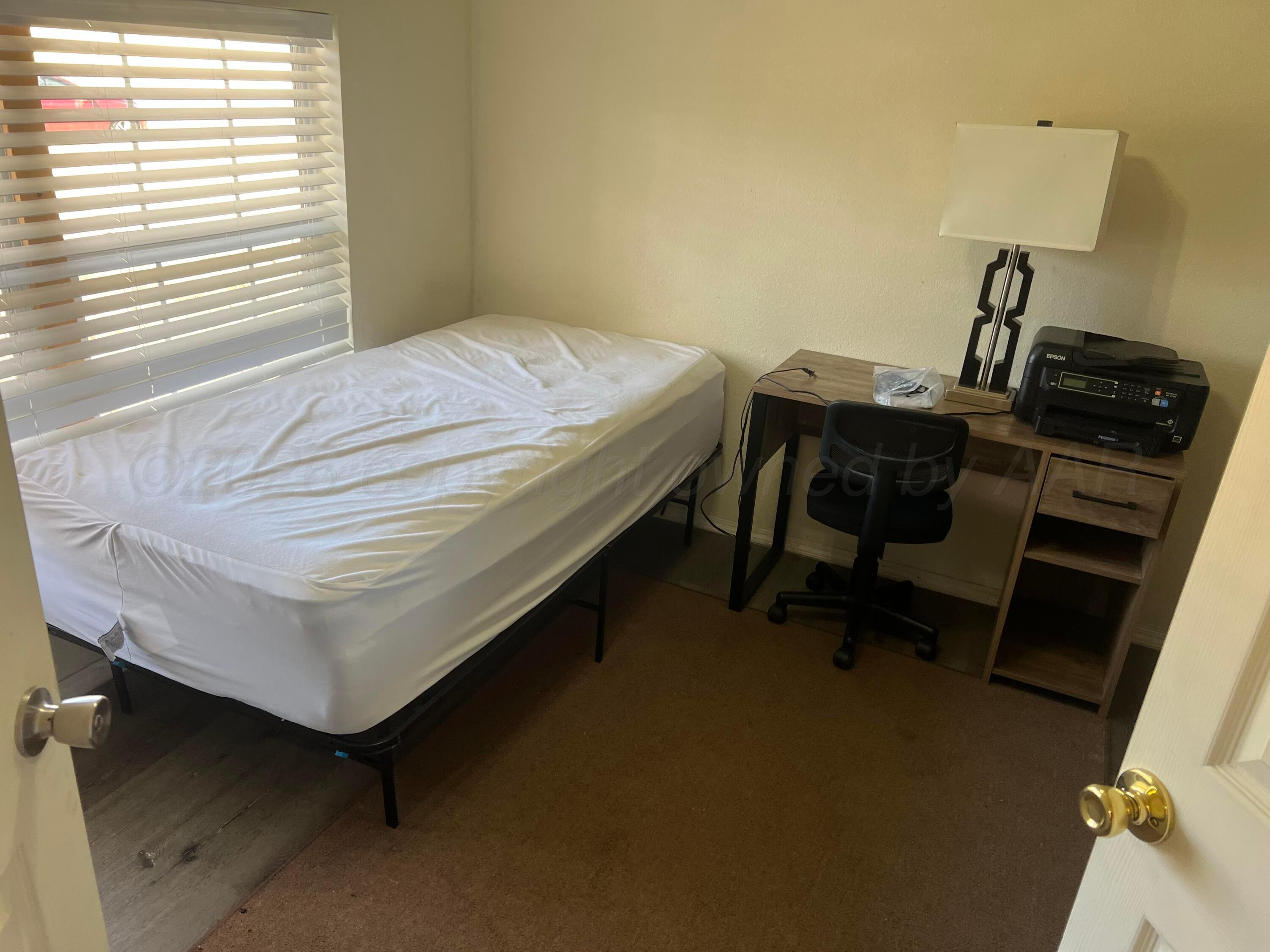 823 Latimer Street Property Photo 33