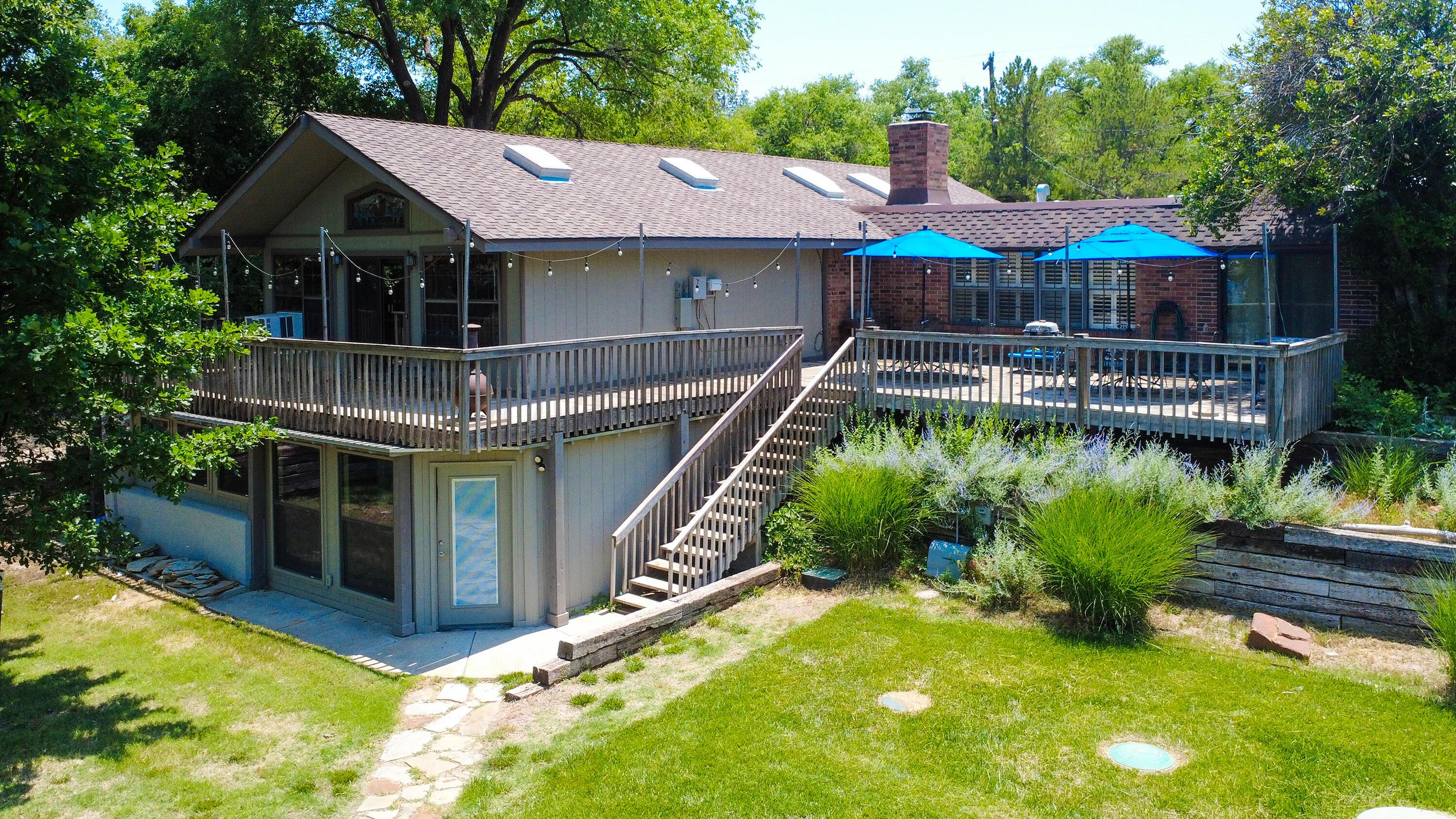 103 S Shore Drive Property Photo 1