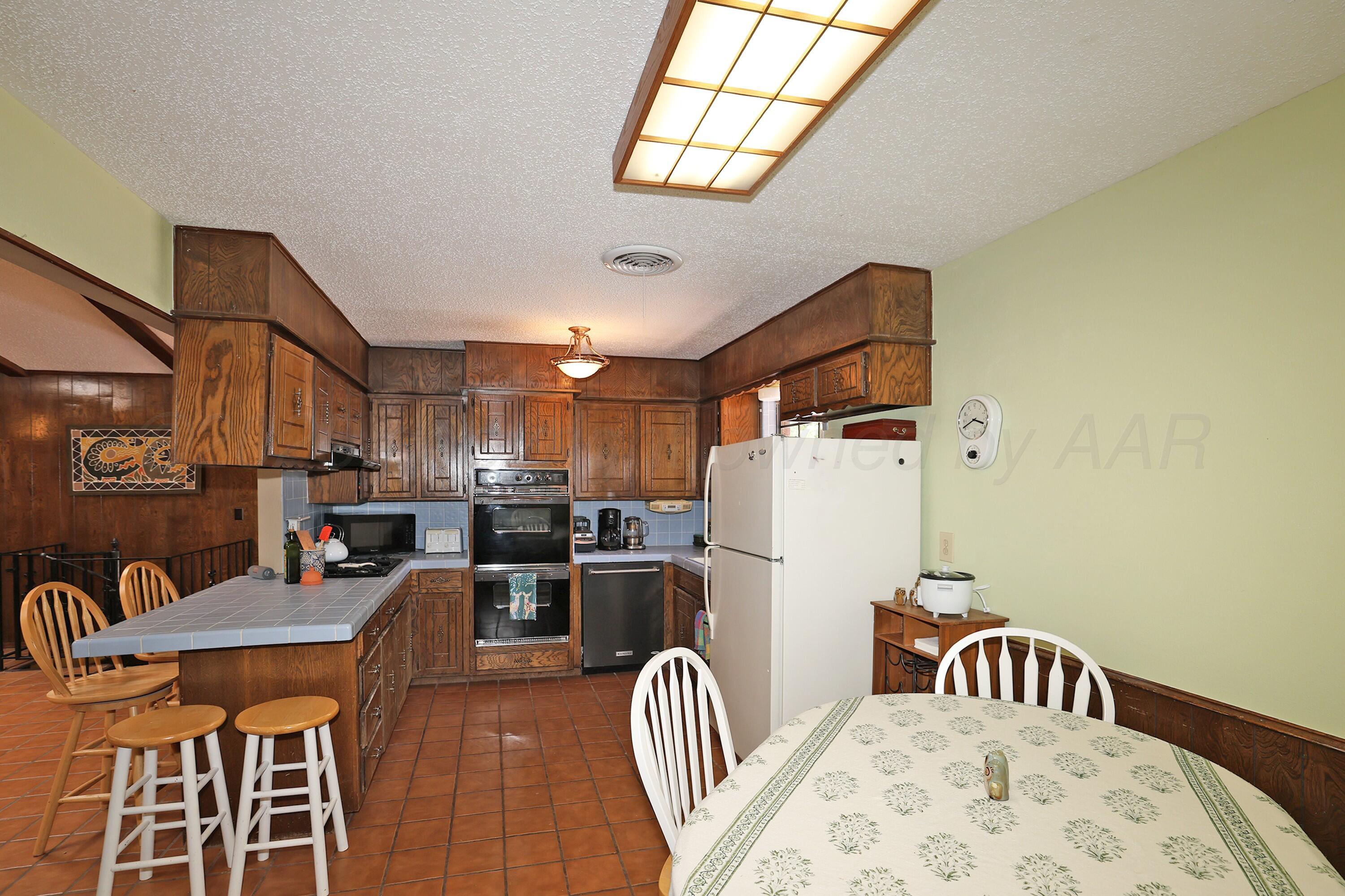 103 S Shore Drive Property Photo 16