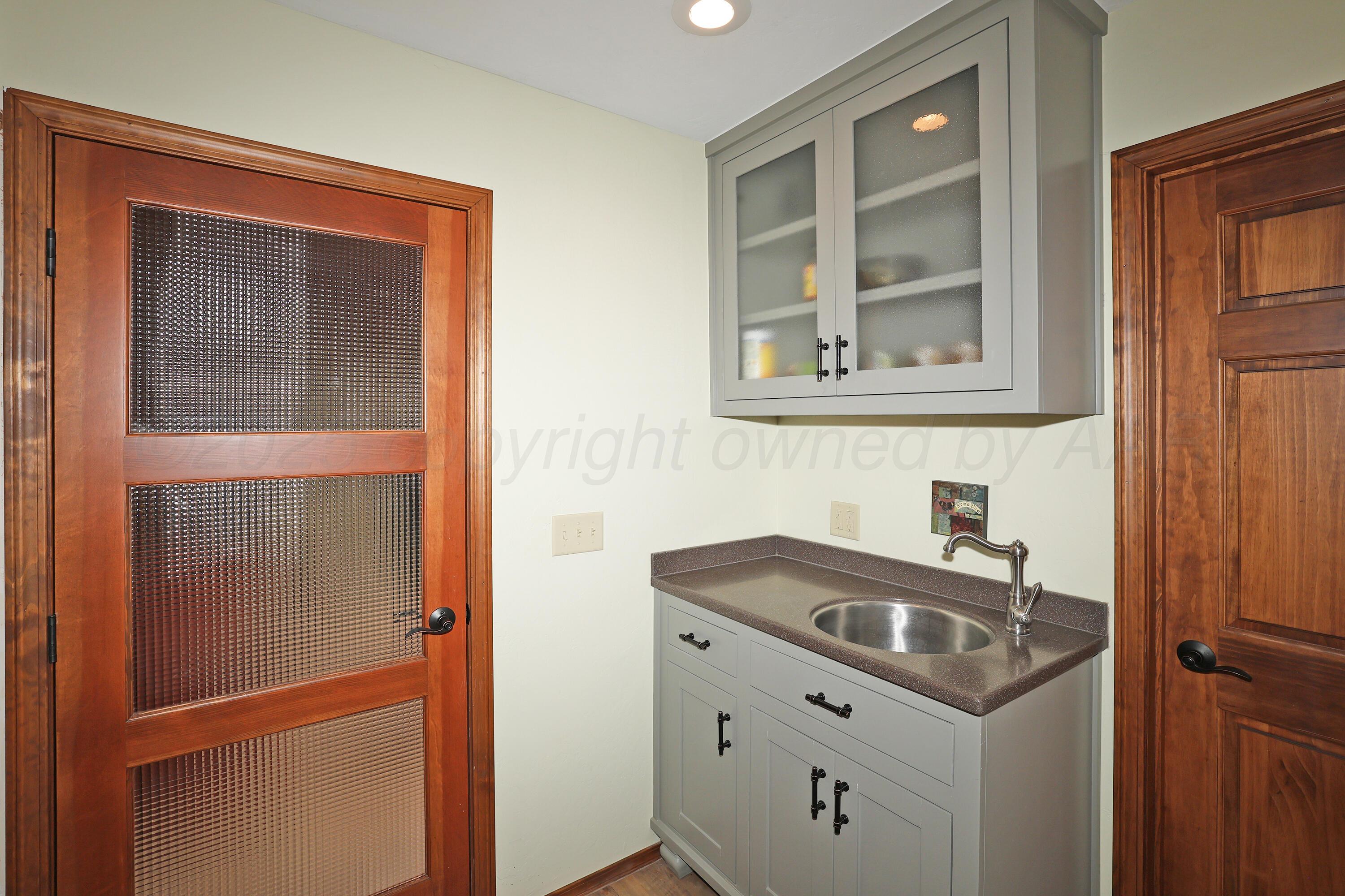 103 S Shore Drive Property Photo 25