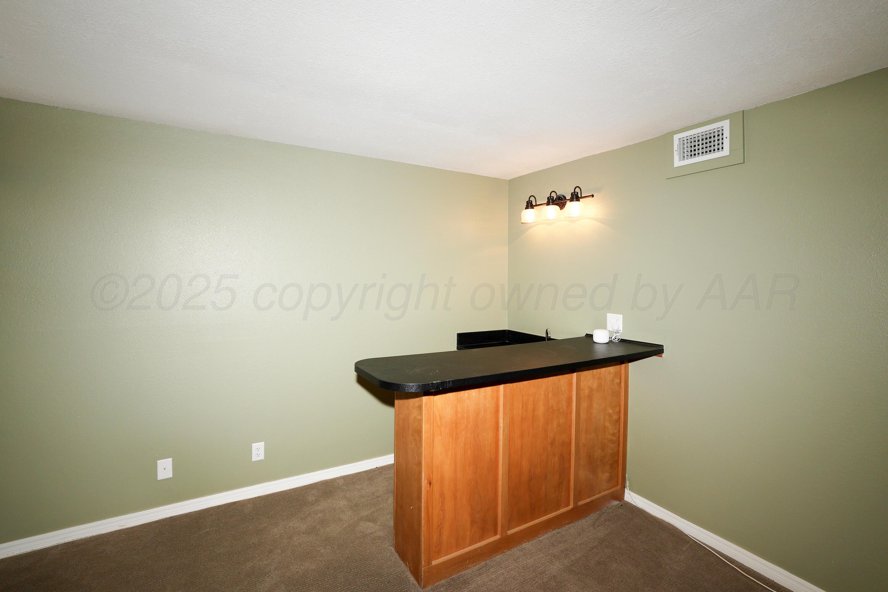 103 S Shore Drive Property Photo 37