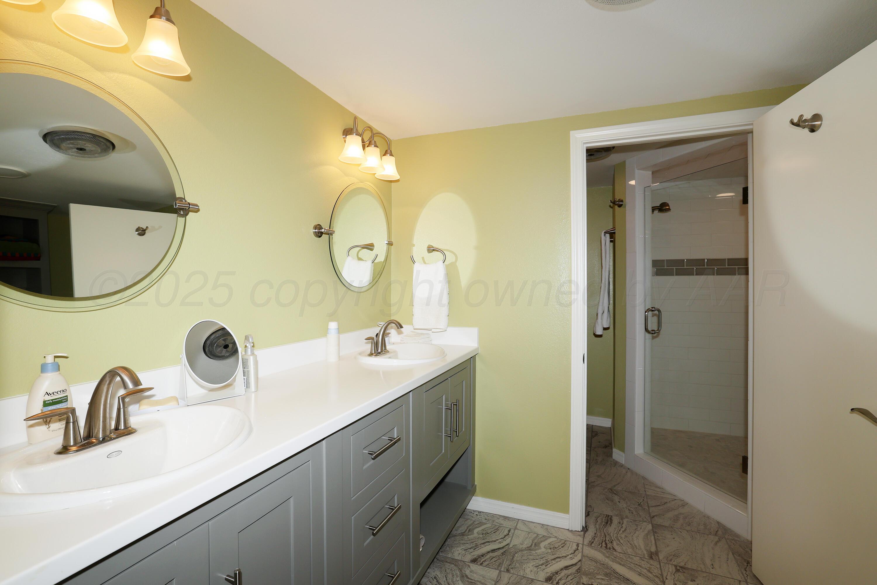 103 S Shore Drive Property Photo 40