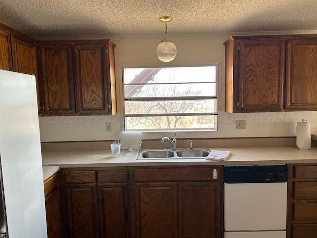 109 Lark Road Property Photo 5