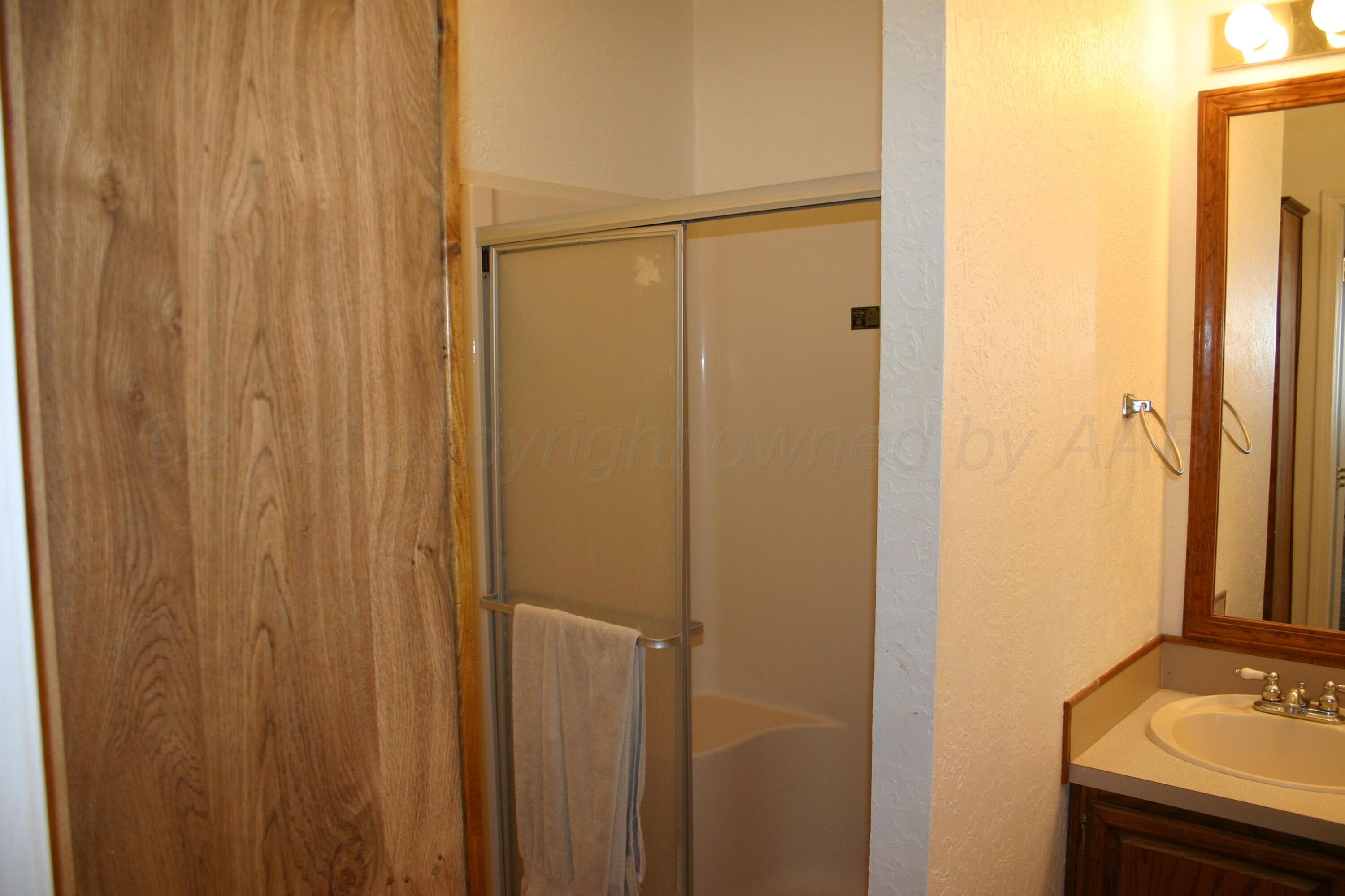 109 Lark Road Property Photo 11