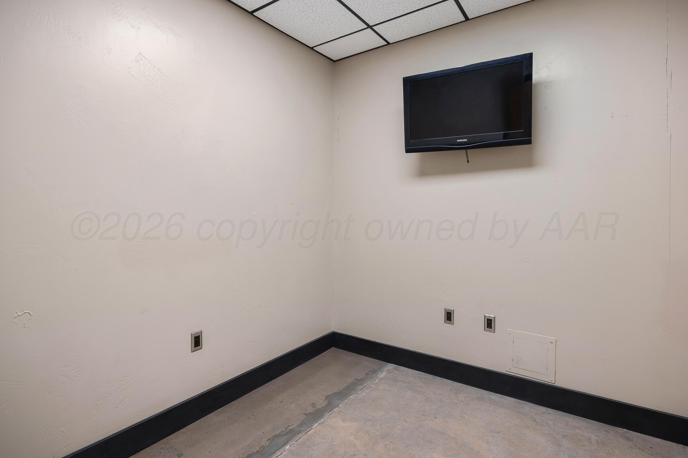 6103 S Coulter Street Property Photo 18