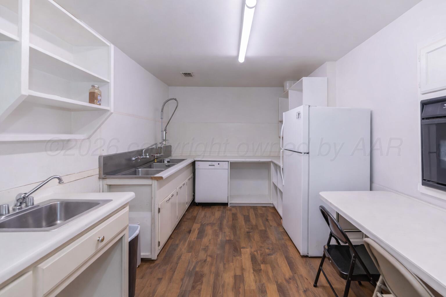 505 N Dumas Avenue Property Photo 6