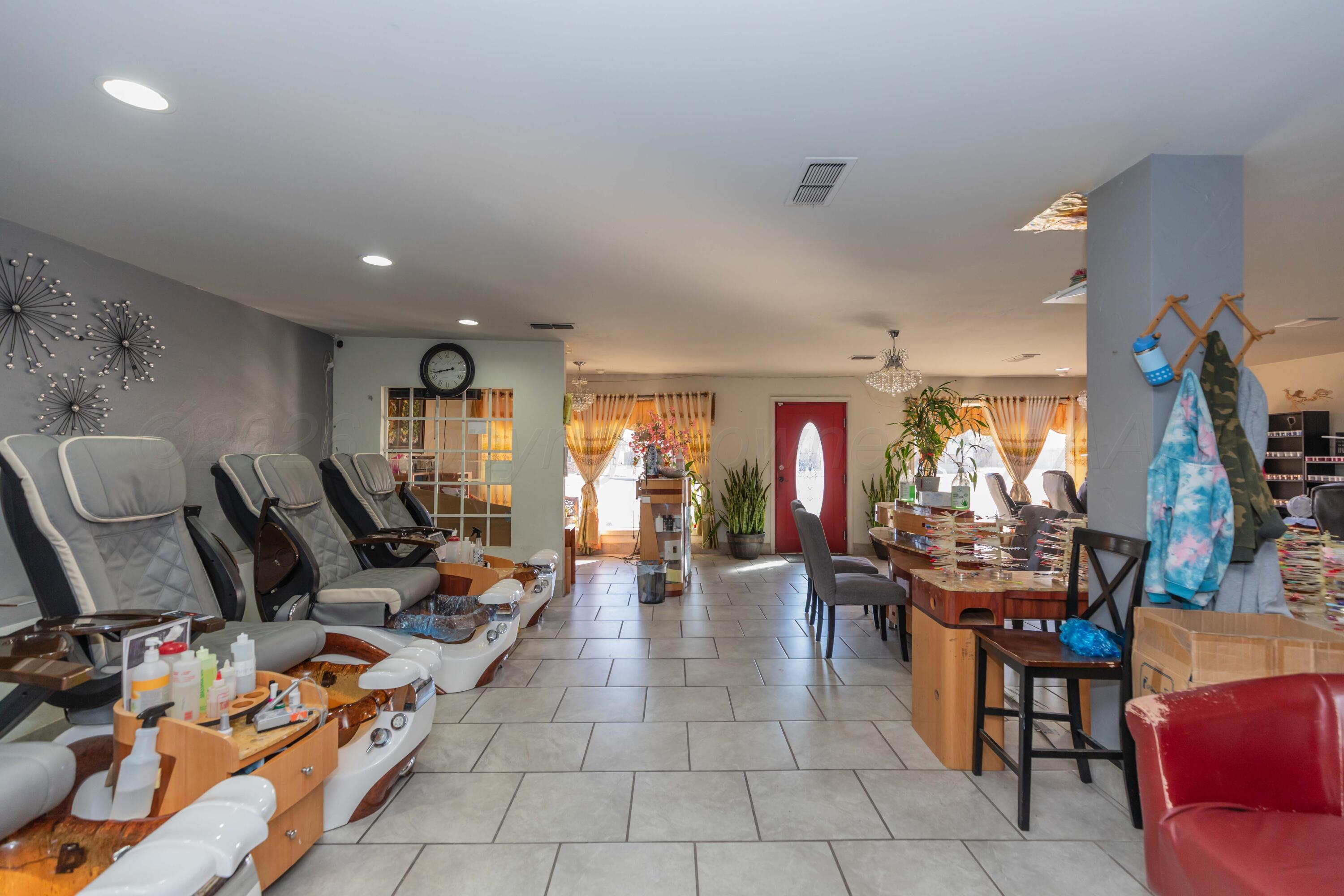 505 N Dumas Avenue Property Photo 10