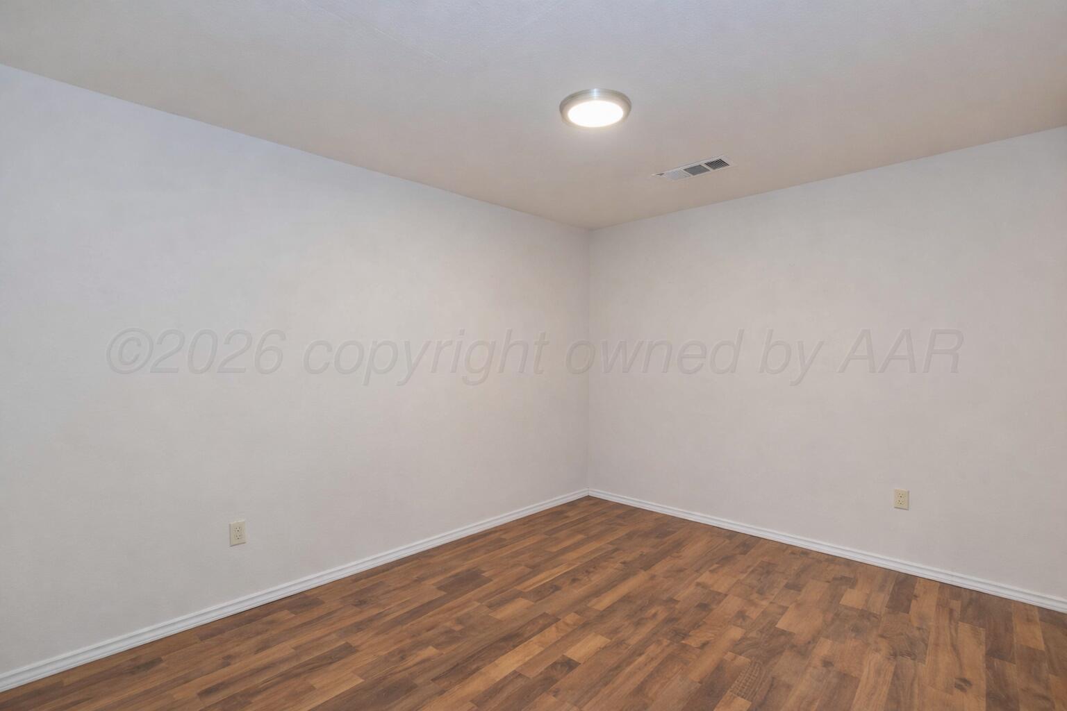 505 N Dumas Avenue Property Photo 11
