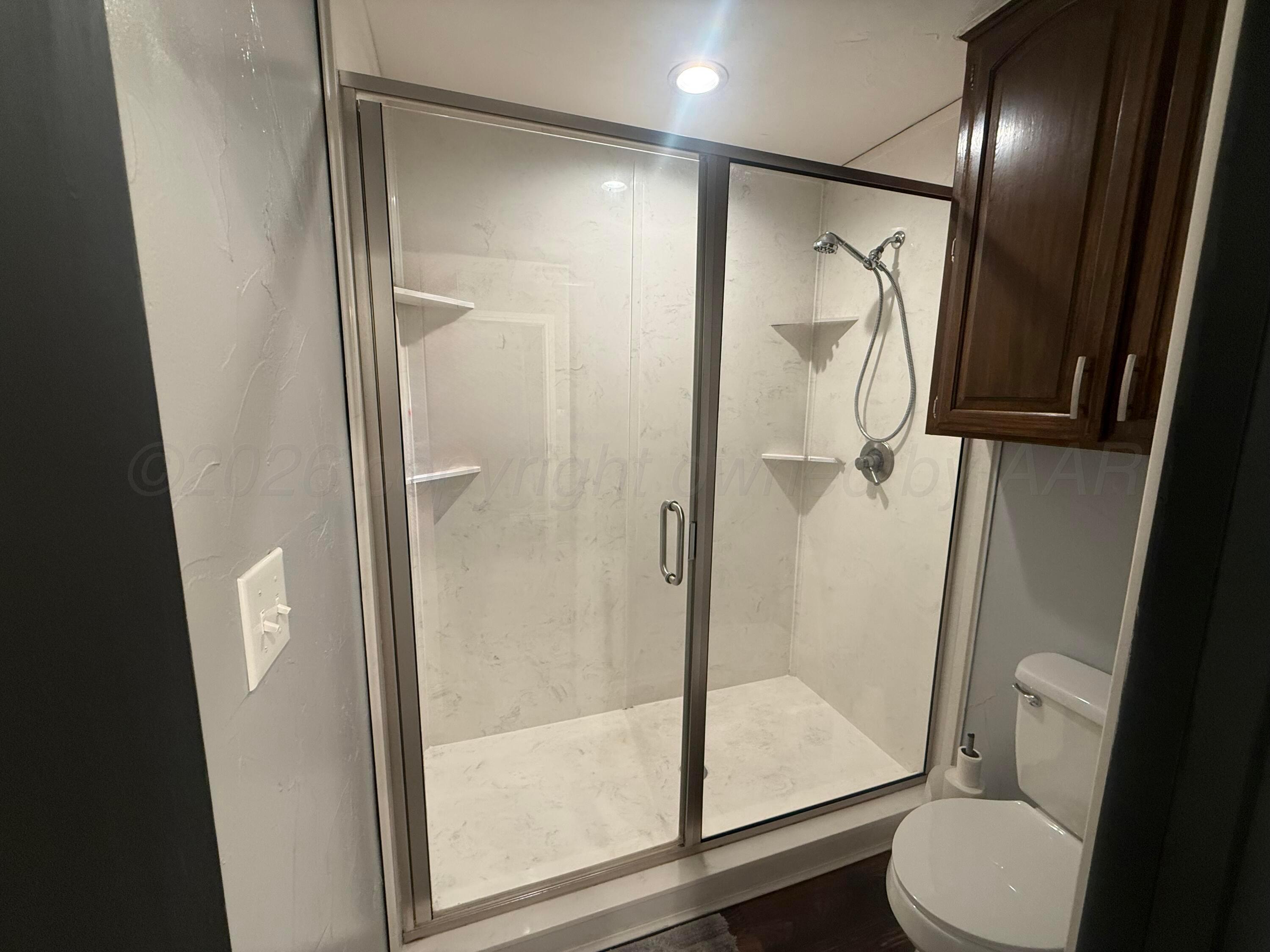 3321 S Birch Street Property Photo 5