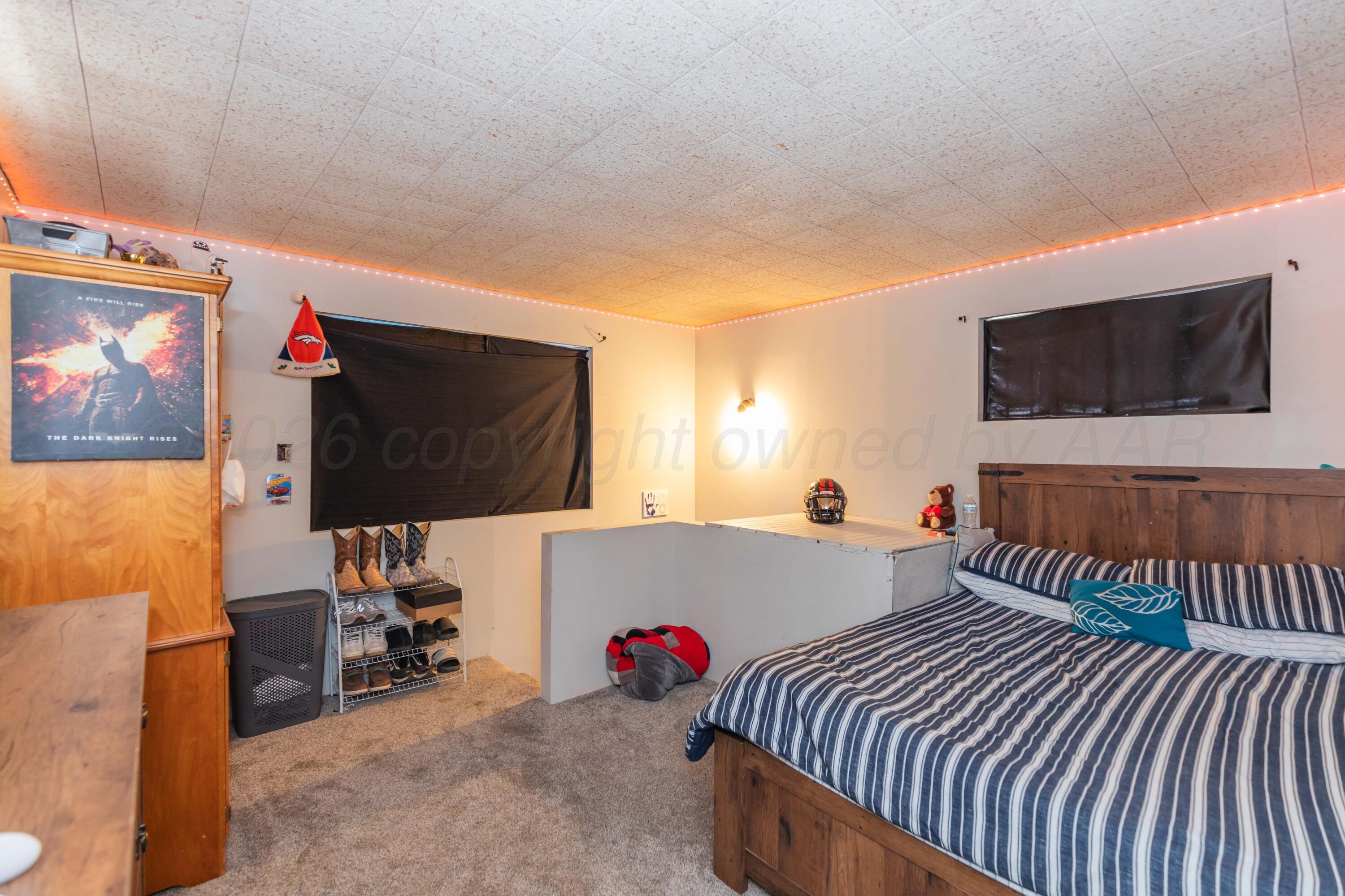 905 N Travis Street Property Photo 24