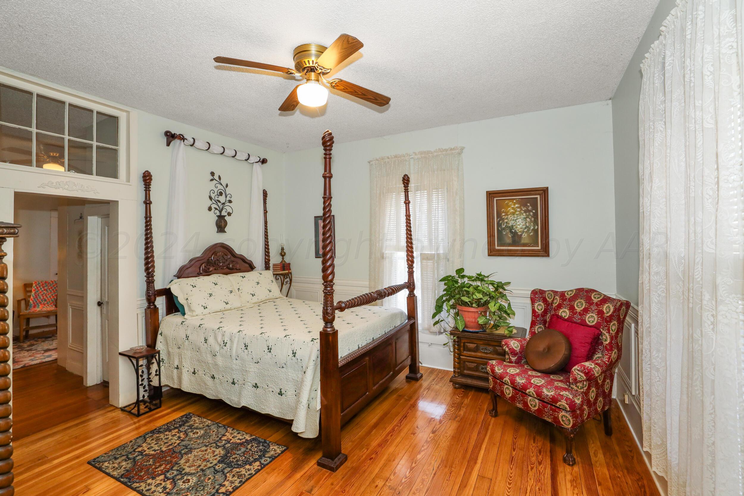 1000 5th Avenue Property Photo 27