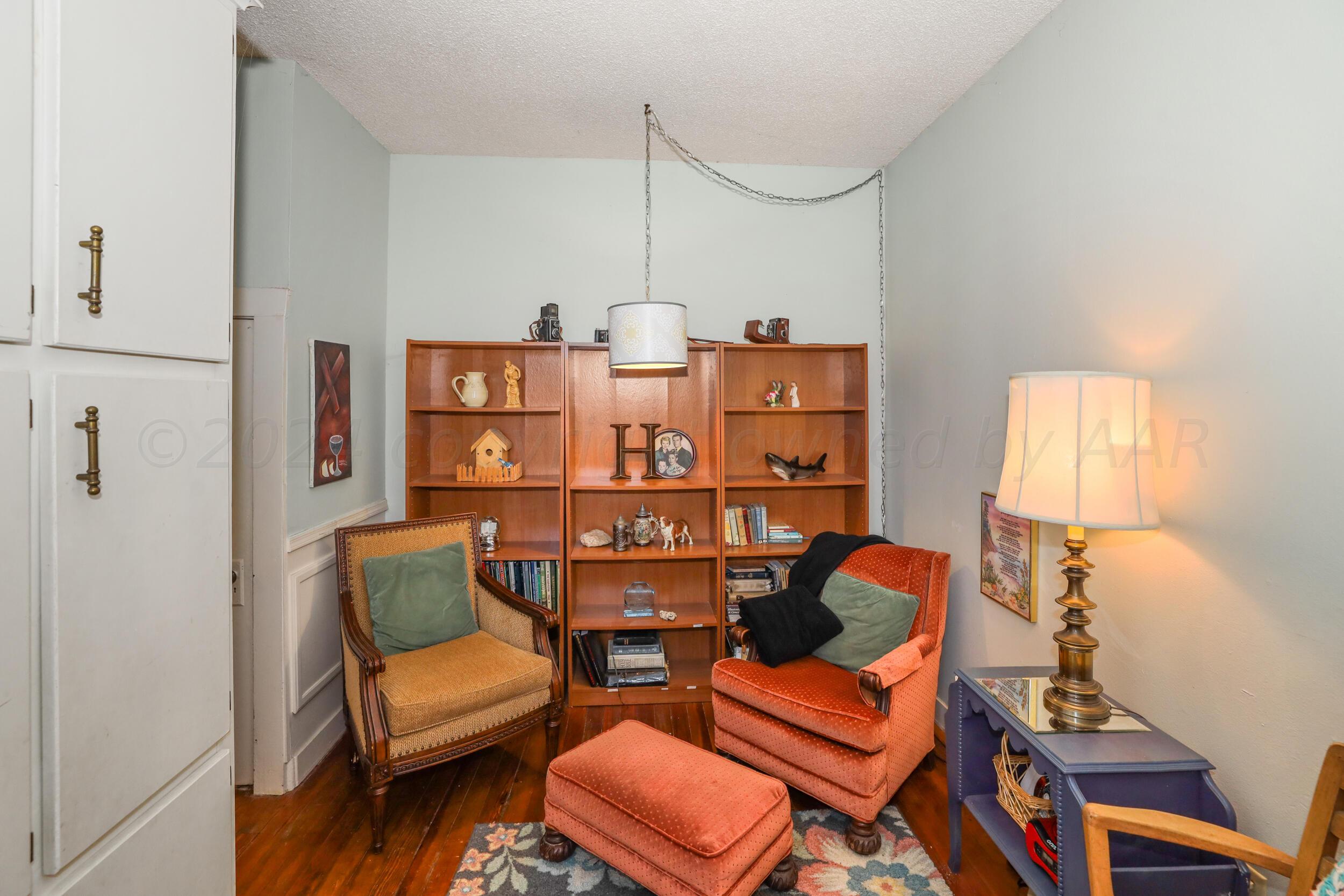 1000 5th Avenue Property Photo 29